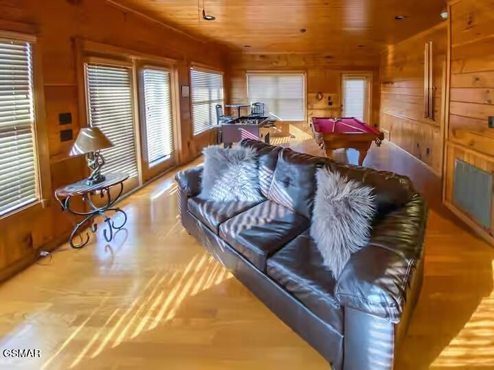 4532 Holly Forest Way Gatlinburg TN 37738