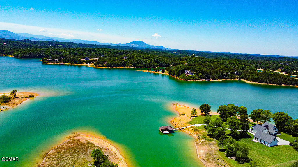 902 Lake View Road Sevierville TN 37876