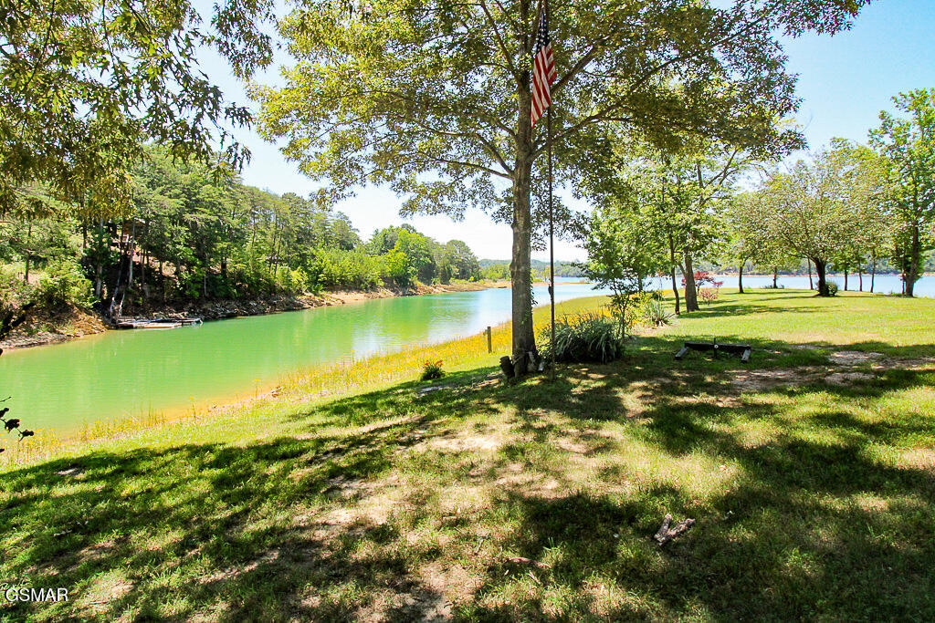 902 Lake View Road Sevierville TN 37876