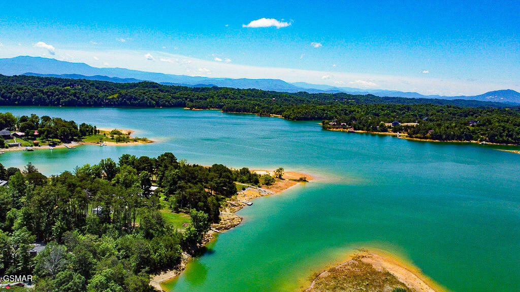 902 Lake View Road Sevierville TN 37876