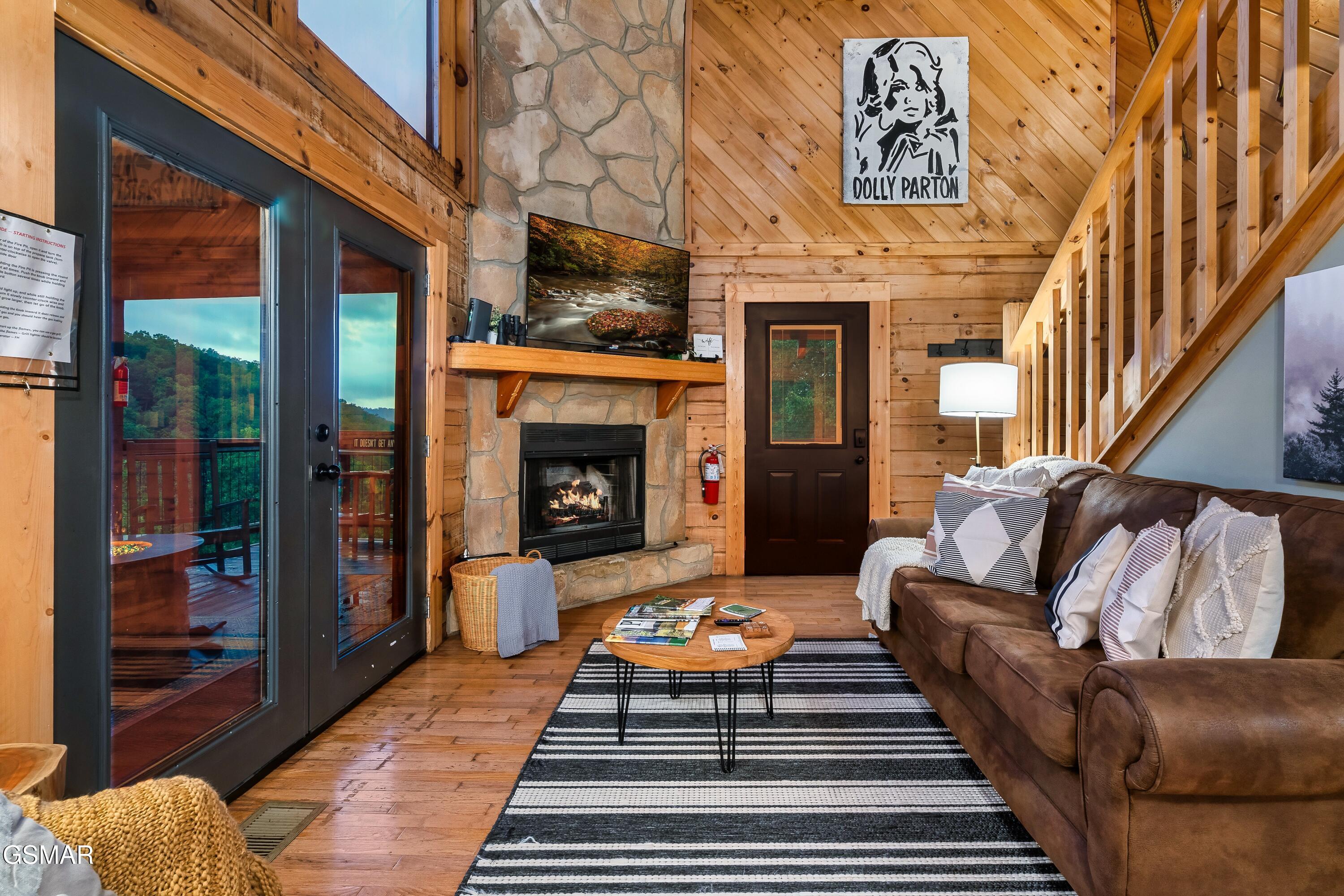 2603 June Bug Way Sevierville TN 37862