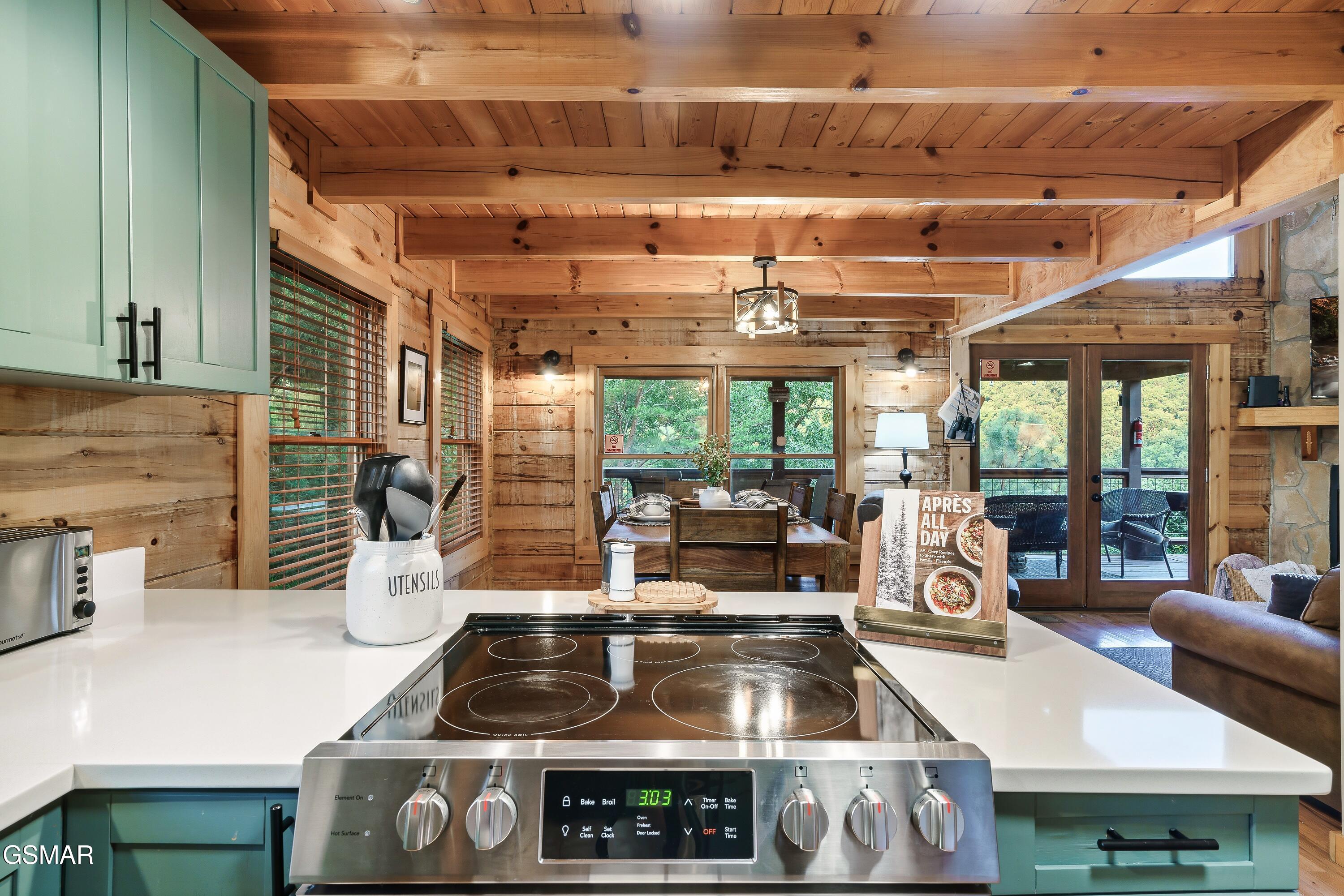 2603 June Bug Way Sevierville TN 37862