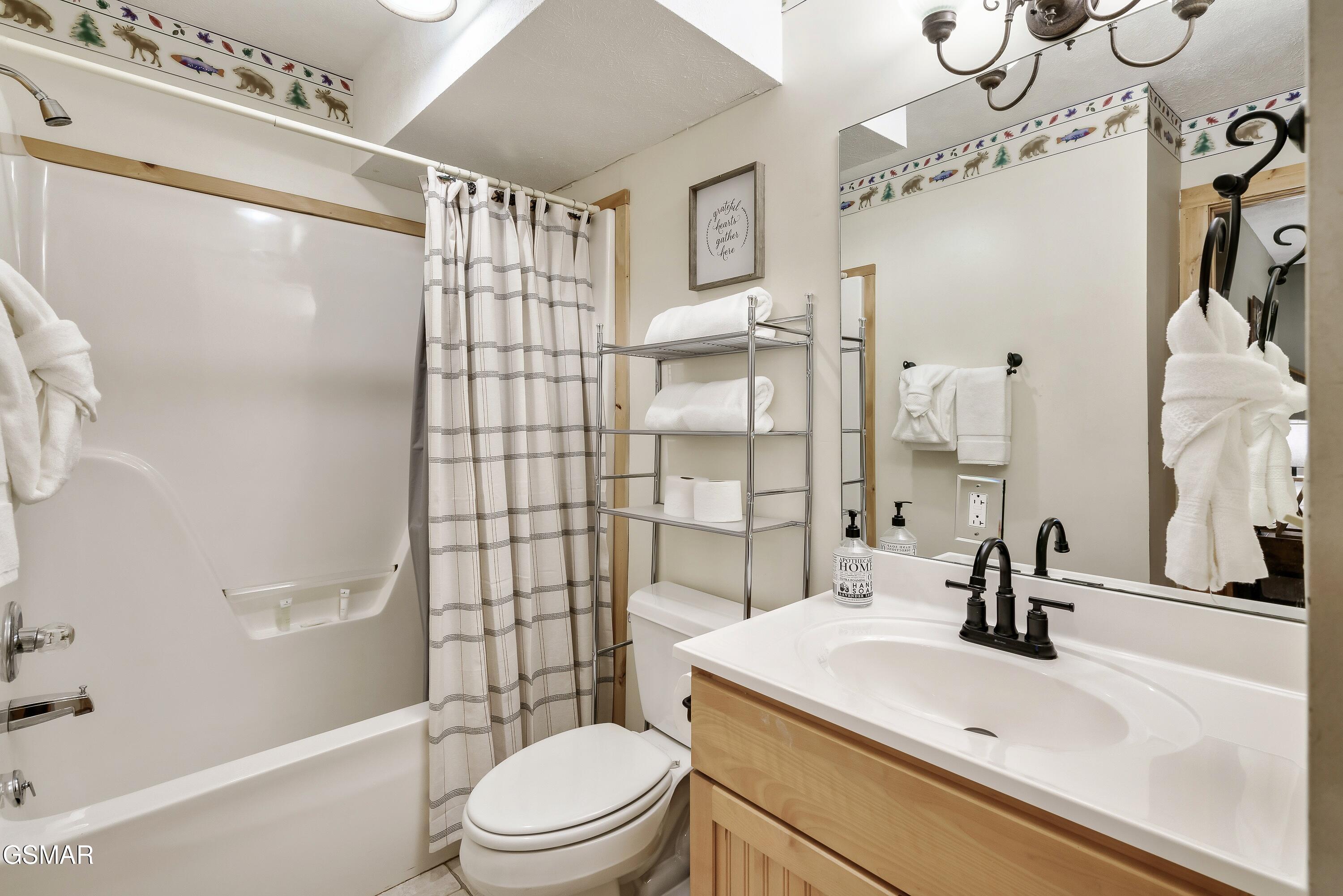 2603 June Bug Way Sevierville TN 37862