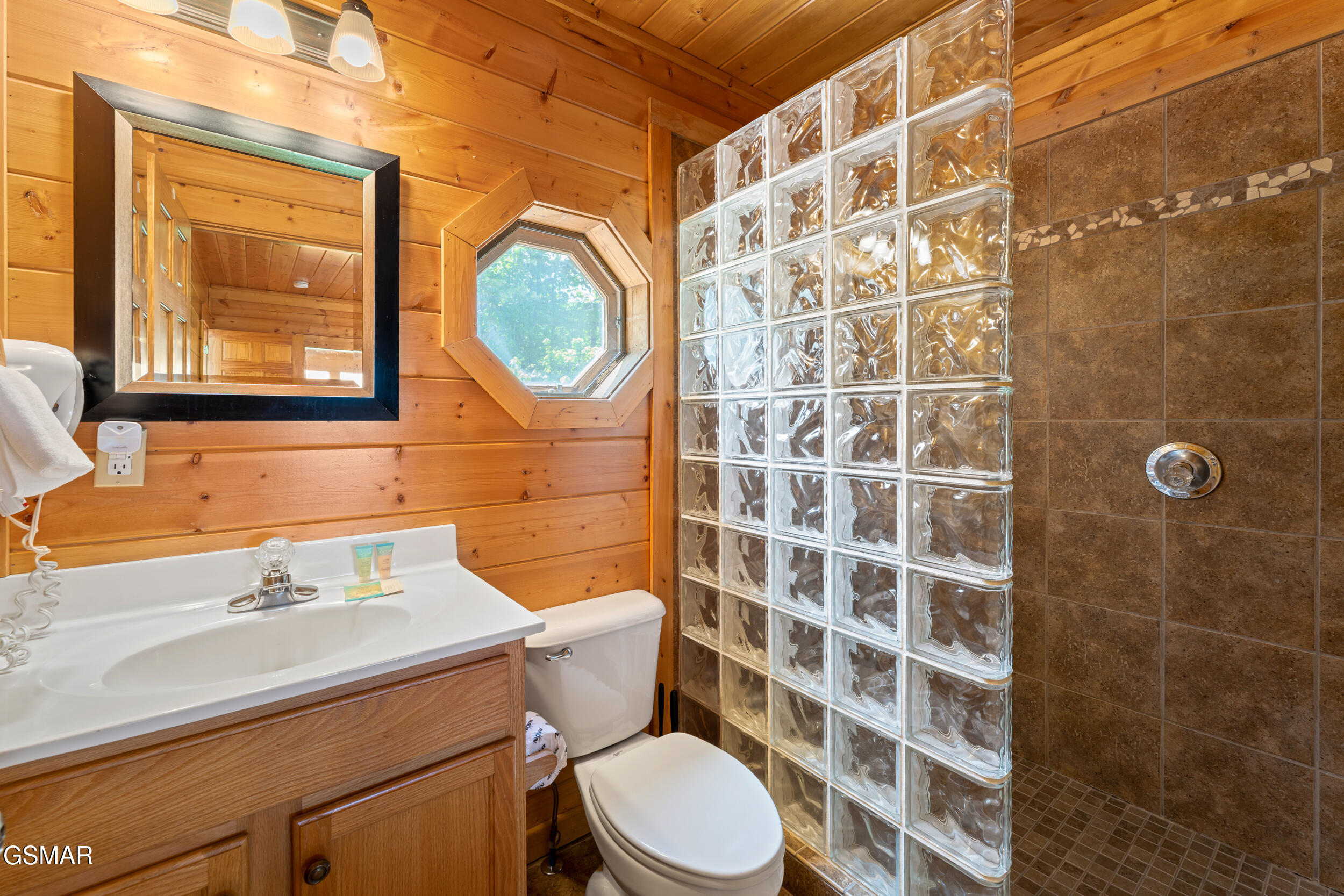 4150 High Ridge Way Sevierville TN 37862
