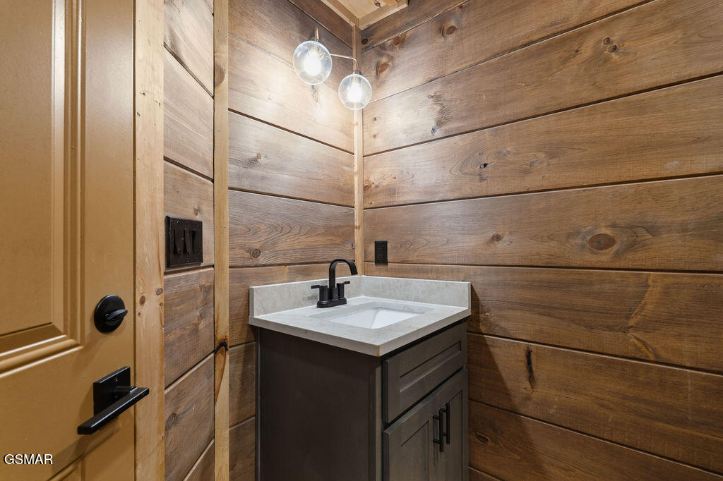 2176 Spurling Road Sevierville TN 37862