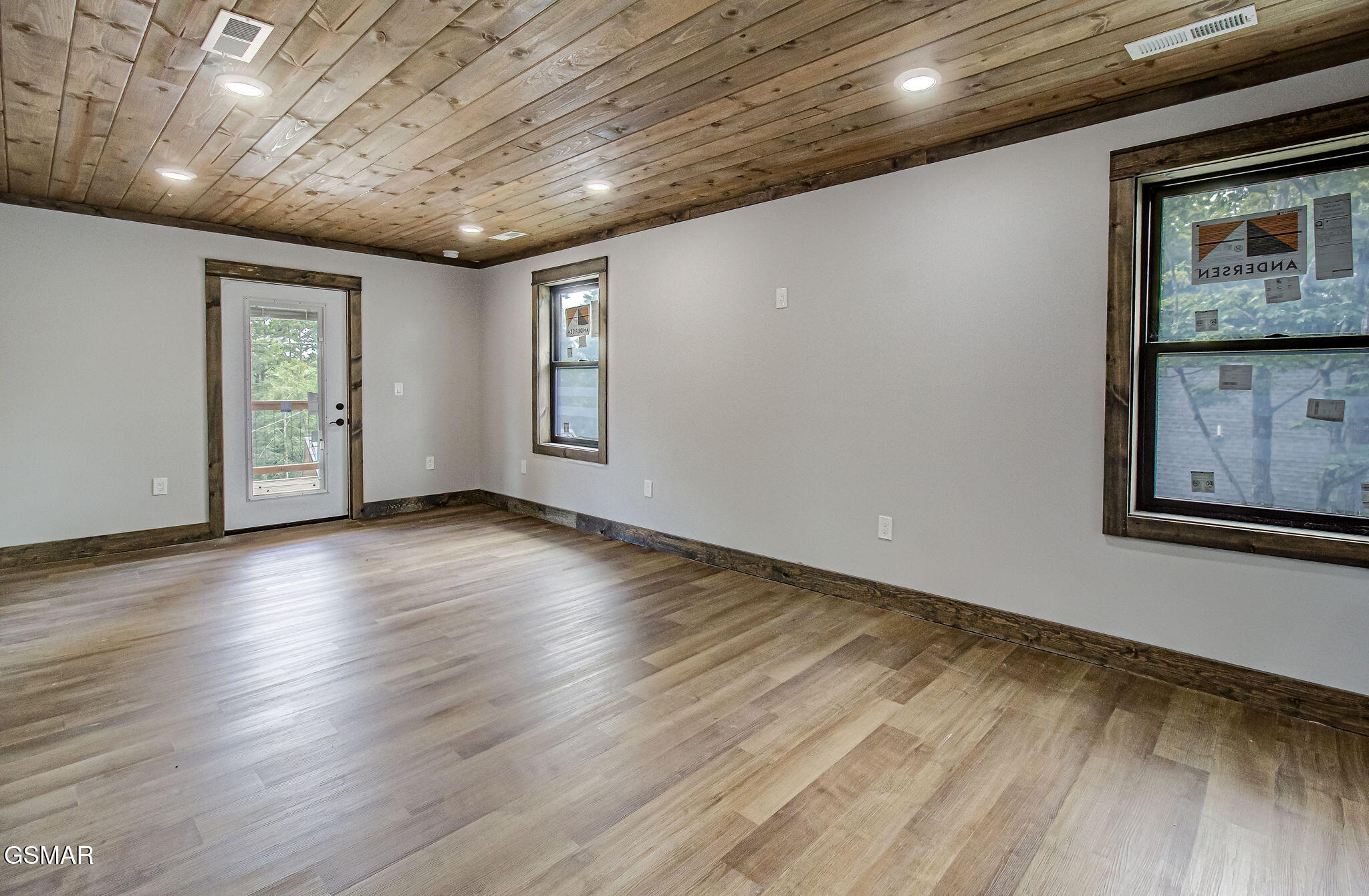 731 Timberlake Circle Sevierville TN 37876