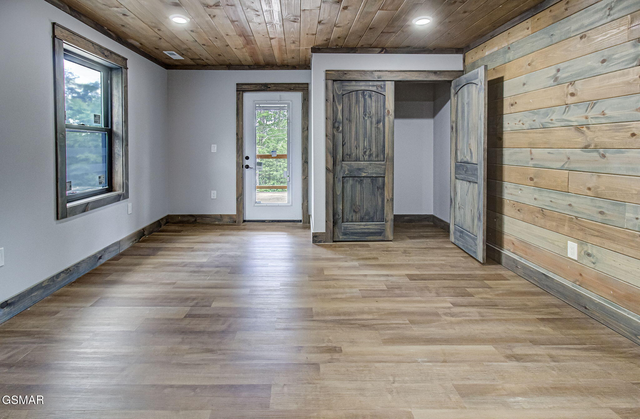 731 Timberlake Circle Sevierville TN 37876