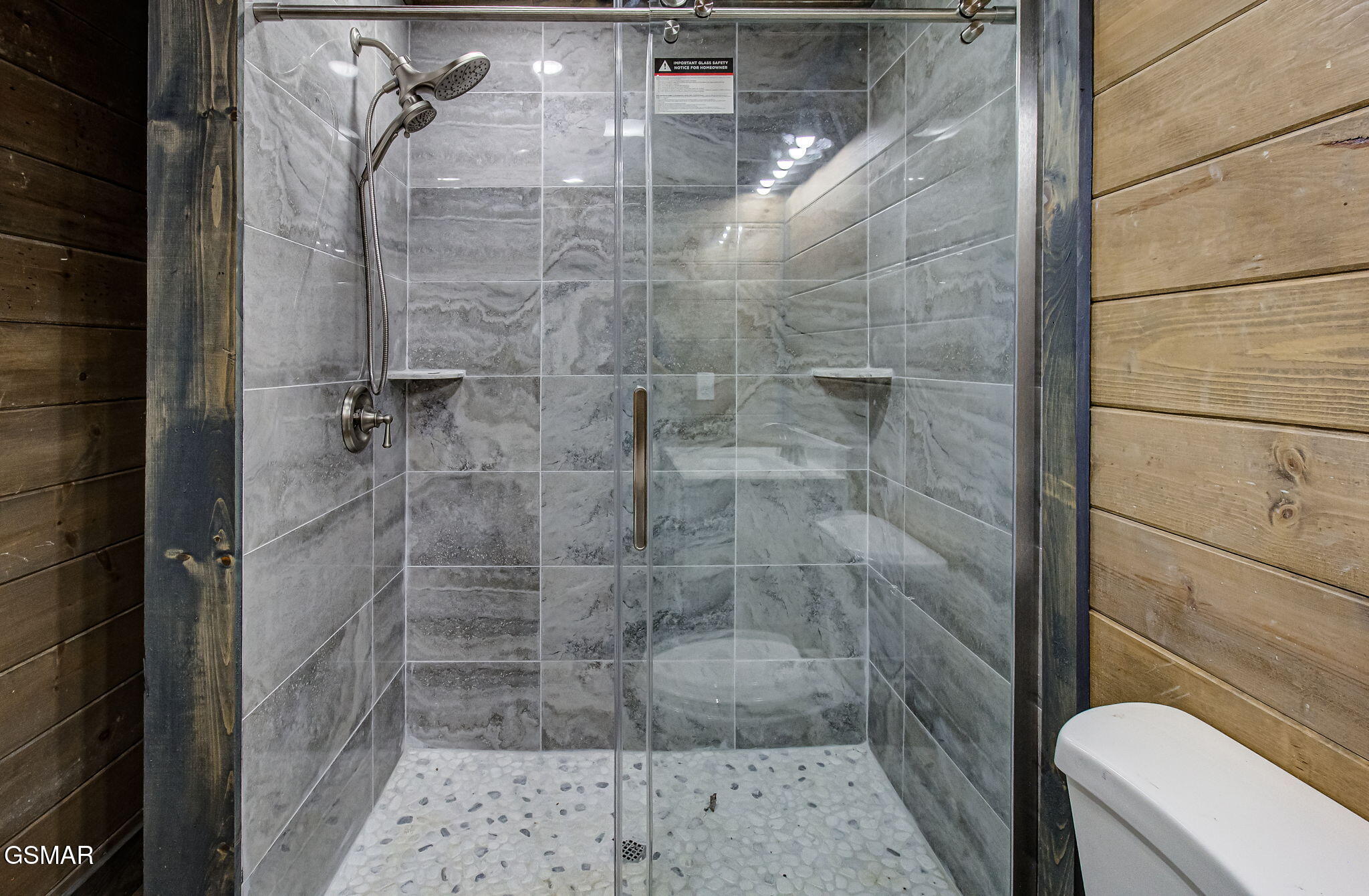 731 Timberlake Circle Sevierville TN 37876