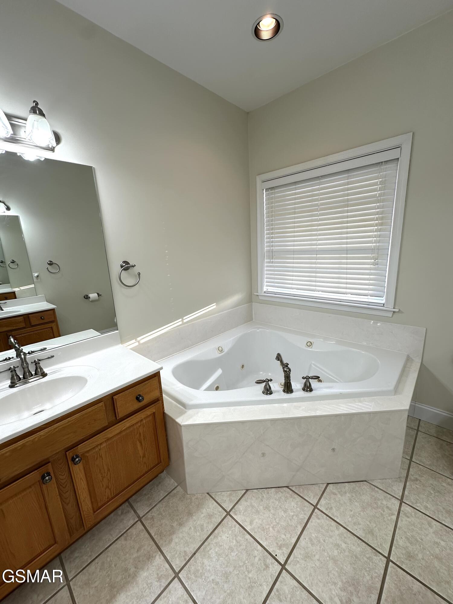 144 Burning Oaks Drive Drive Sevierville TN 37876