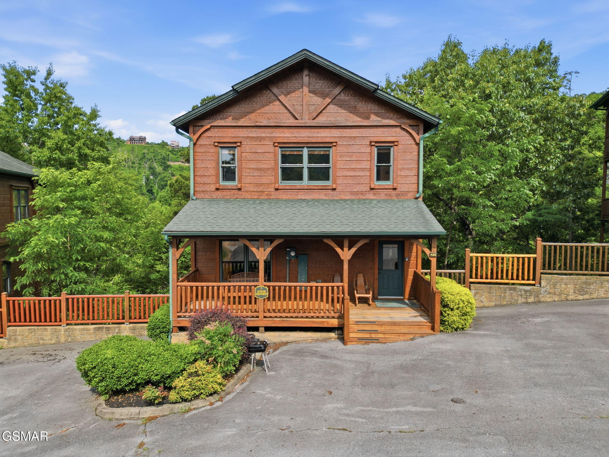 826 Gatlinburg Falls Way Gatlinburg TN 37738