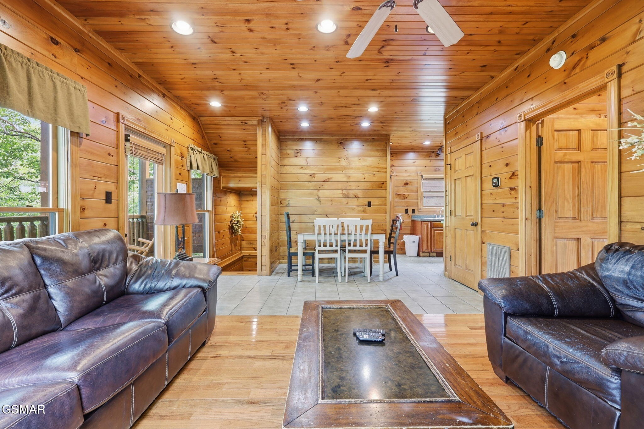 826 Gatlinburg Falls Way Gatlinburg TN 37738