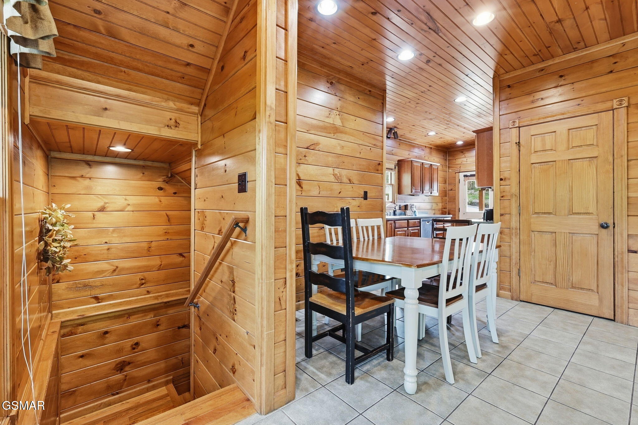 826 Gatlinburg Falls Way Gatlinburg TN 37738