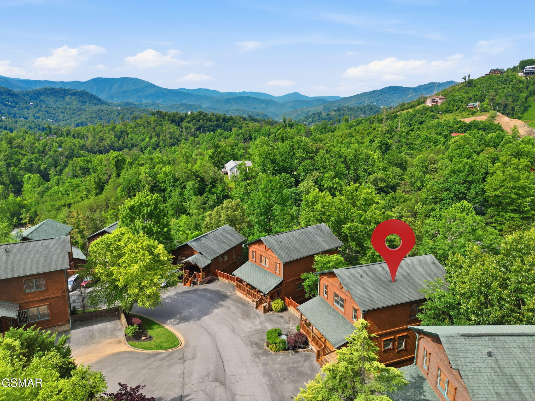 826 Gatlinburg Falls Way Gatlinburg TN 37738