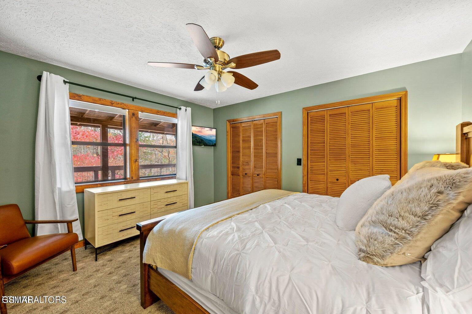 859 Pinnacle Vista Road Gatlinburg TN 37738
