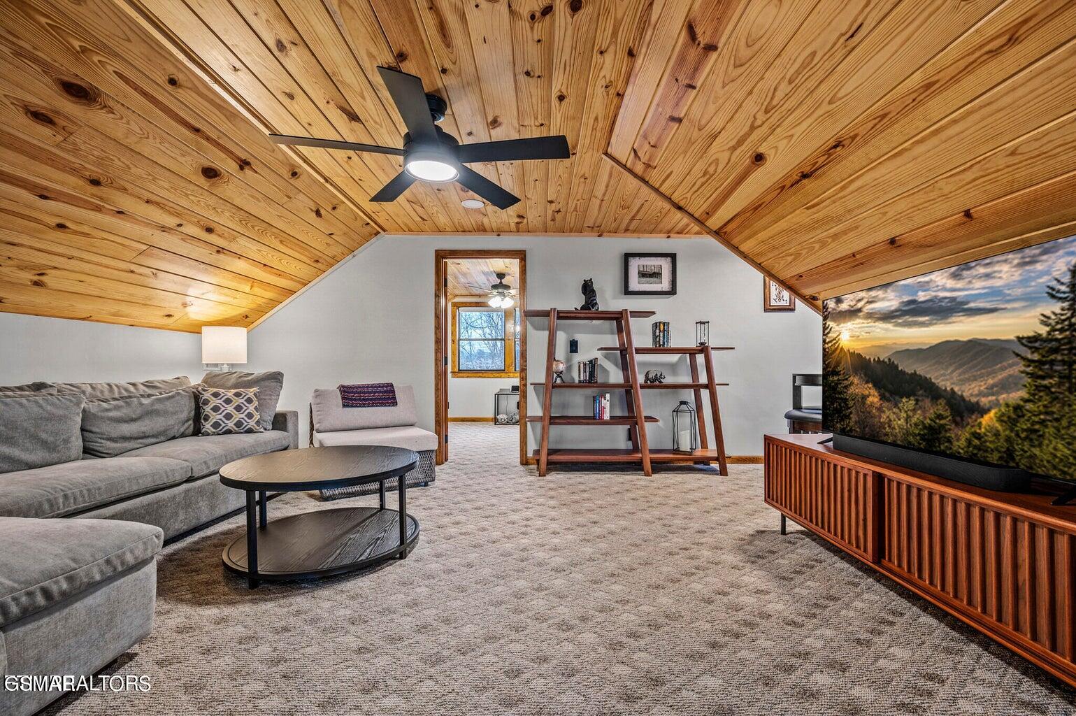 859 Pinnacle Vista Road Gatlinburg TN 37738