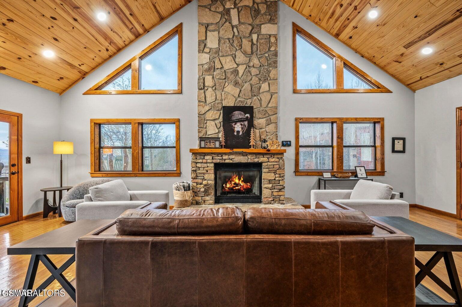 859 Pinnacle Vista Road Gatlinburg TN 37738