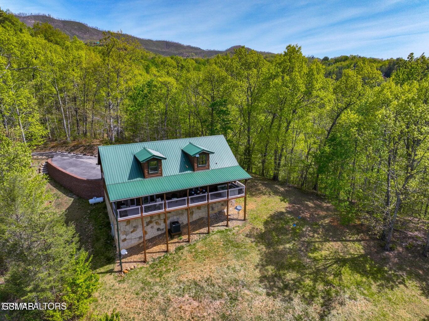 859 Pinnacle Vista Road Gatlinburg TN 37738