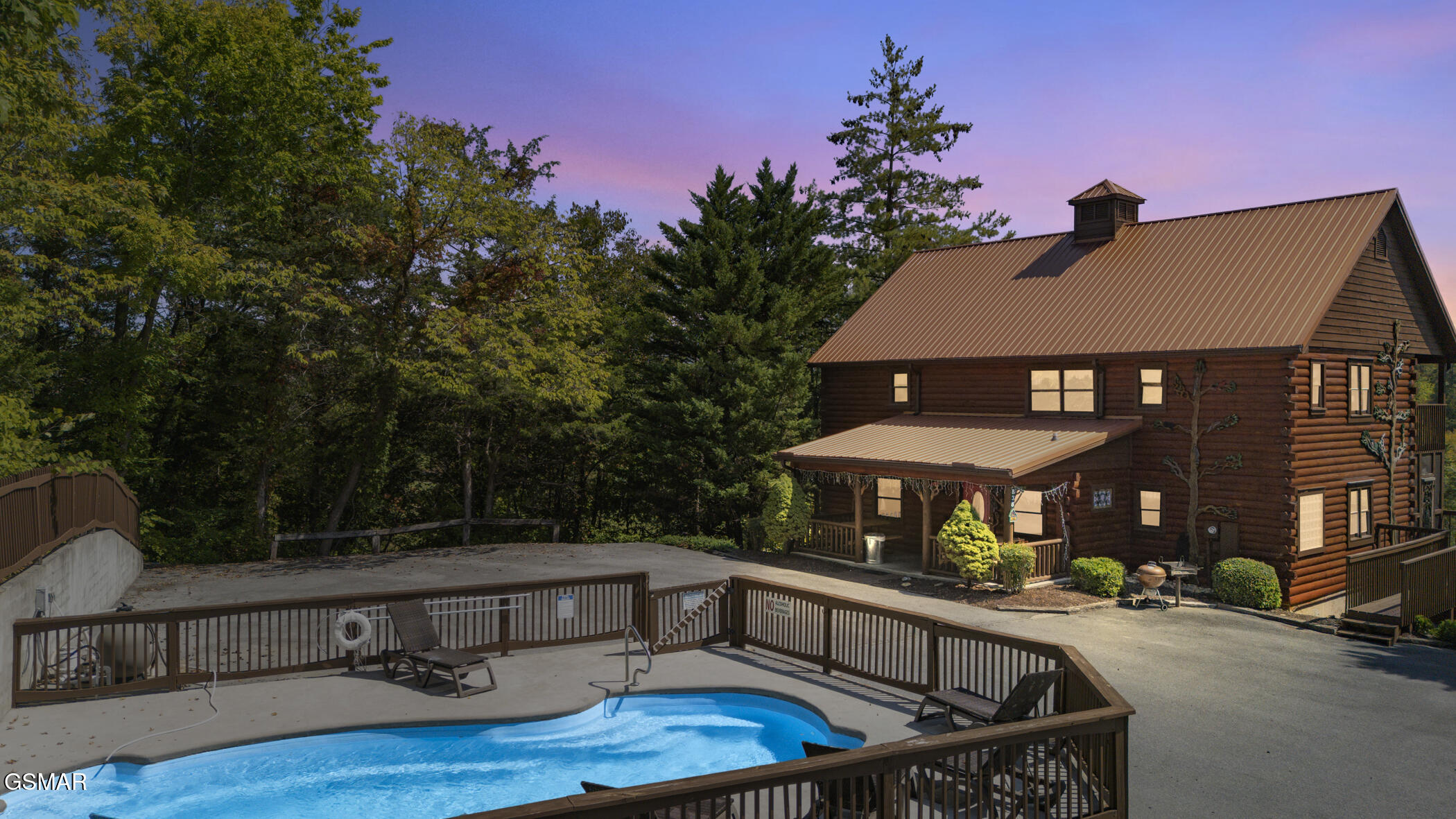 838 Bear Run Way Sevierville TN 37862