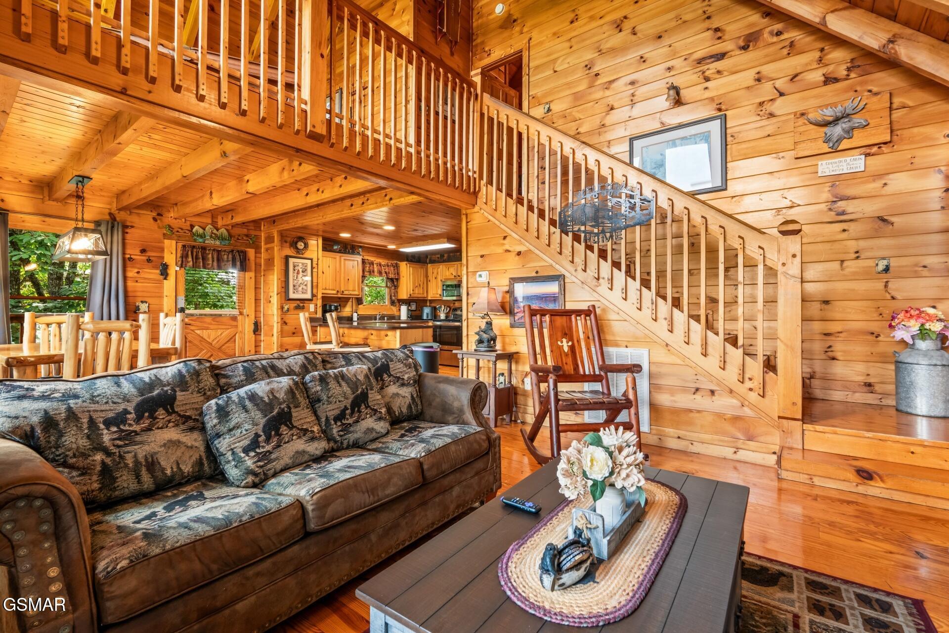 4648 Nottingham Heights Way Pigeon Forge TN 37863