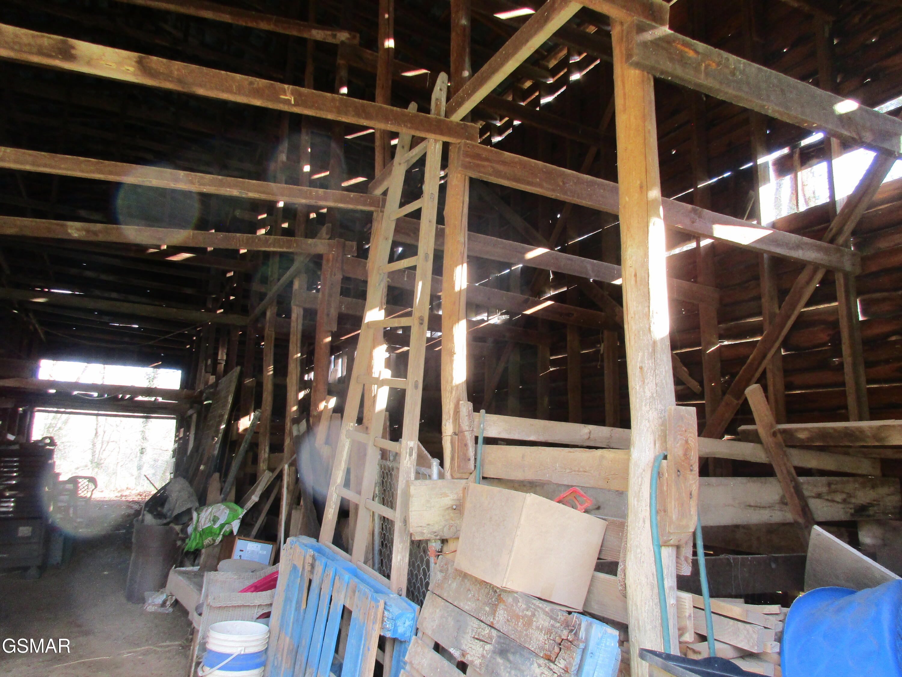 4317 Lindsey Gap Cosby TN 37722