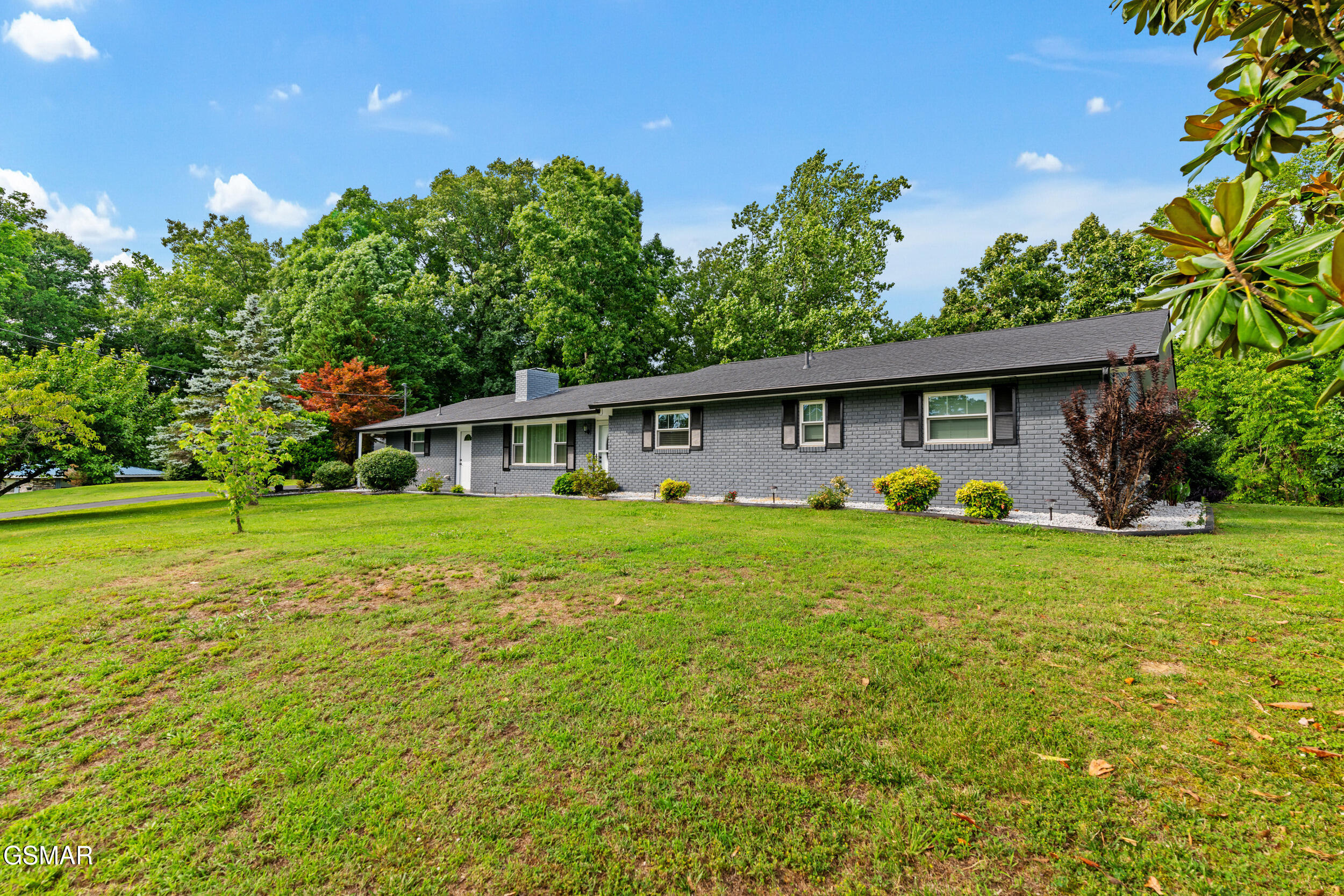 1103 Mayors Drive Sevierville TN 37862