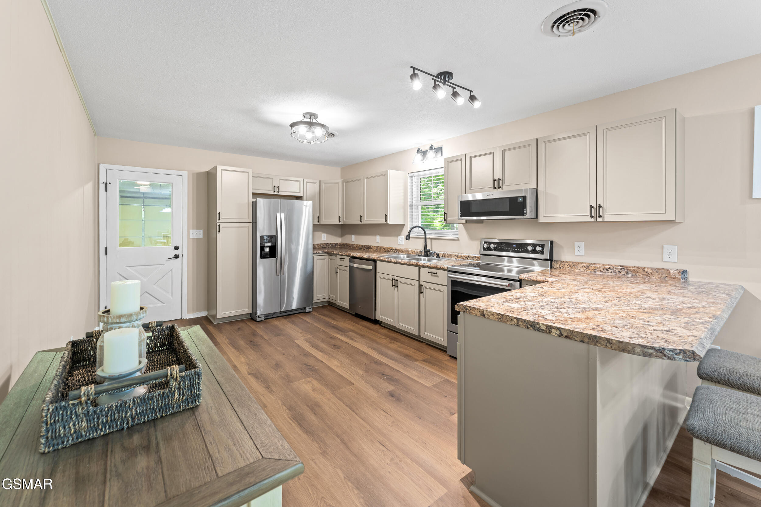 1103 Mayors Drive Sevierville TN 37862