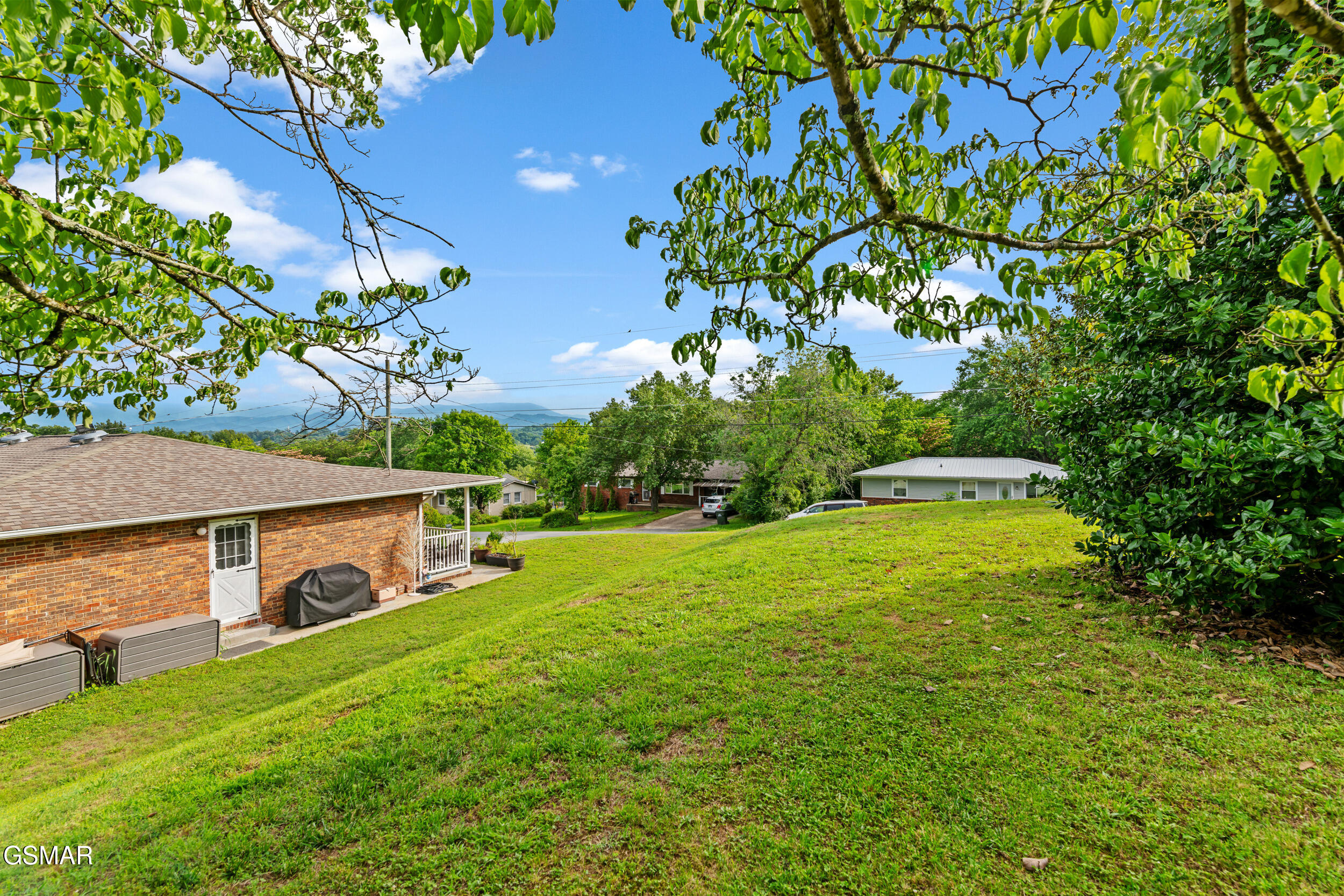 1103 Mayors Drive Sevierville TN 37862