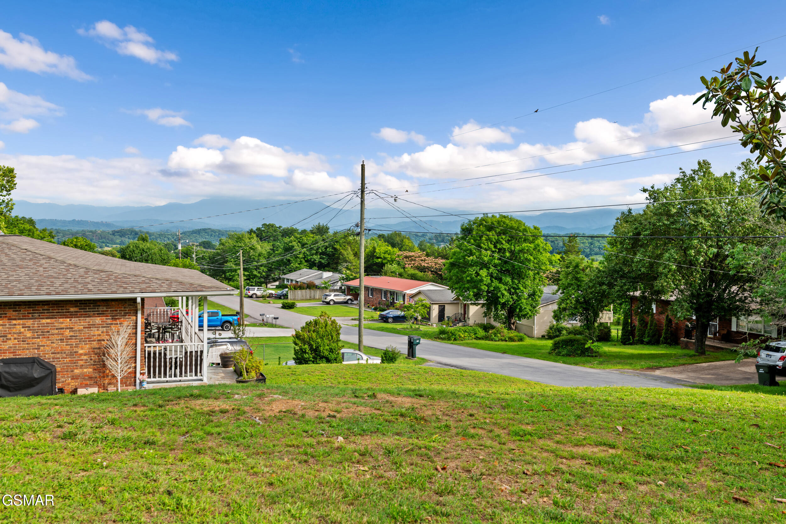 1103 Mayors Drive Sevierville TN 37862