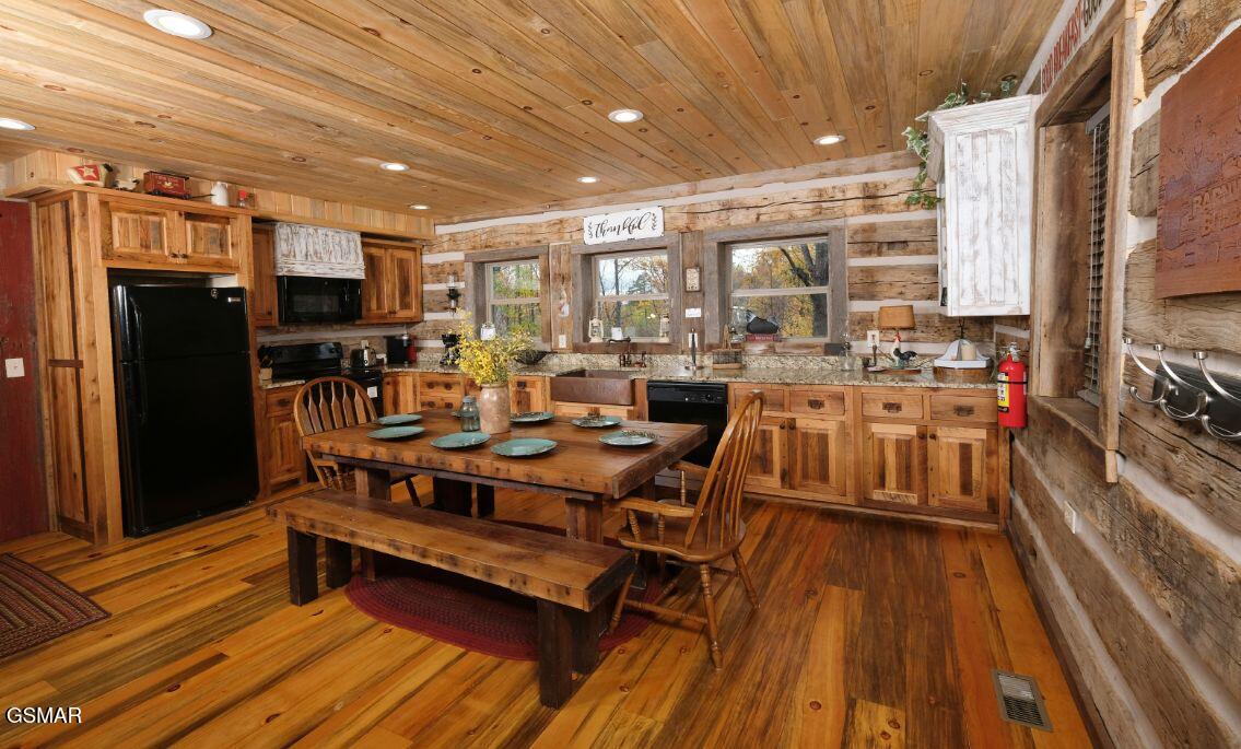 636 Jess Field Road Gatlinburg TN 37738