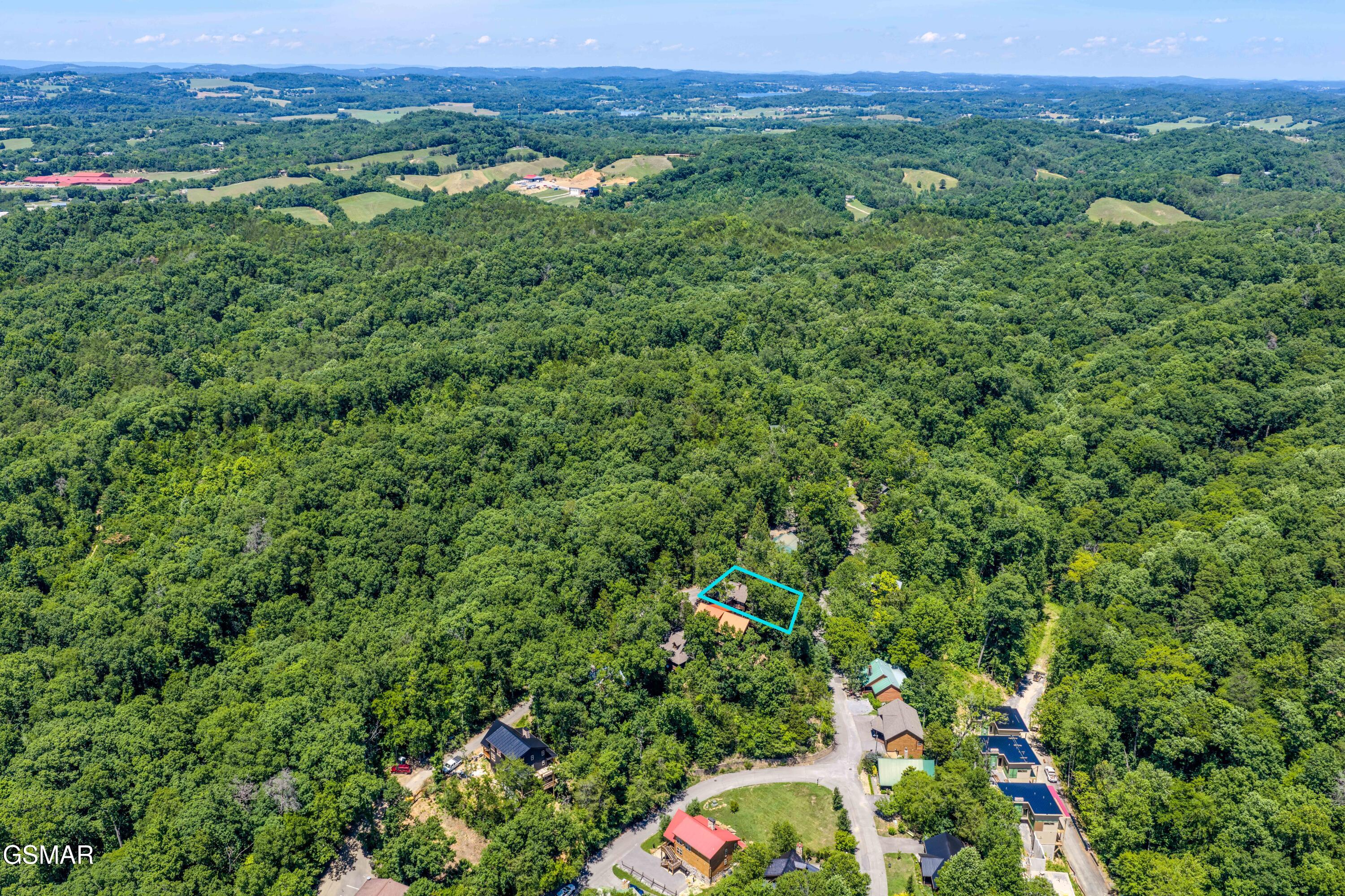 261 Cherokee Path Way Sevierville TN 37876