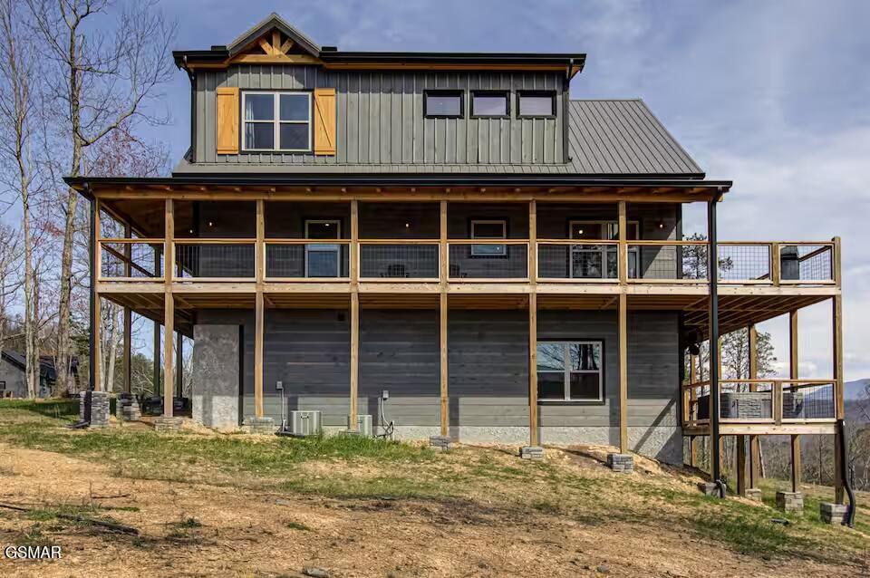 2810 Red Sky Drive Sevierville TN 37862