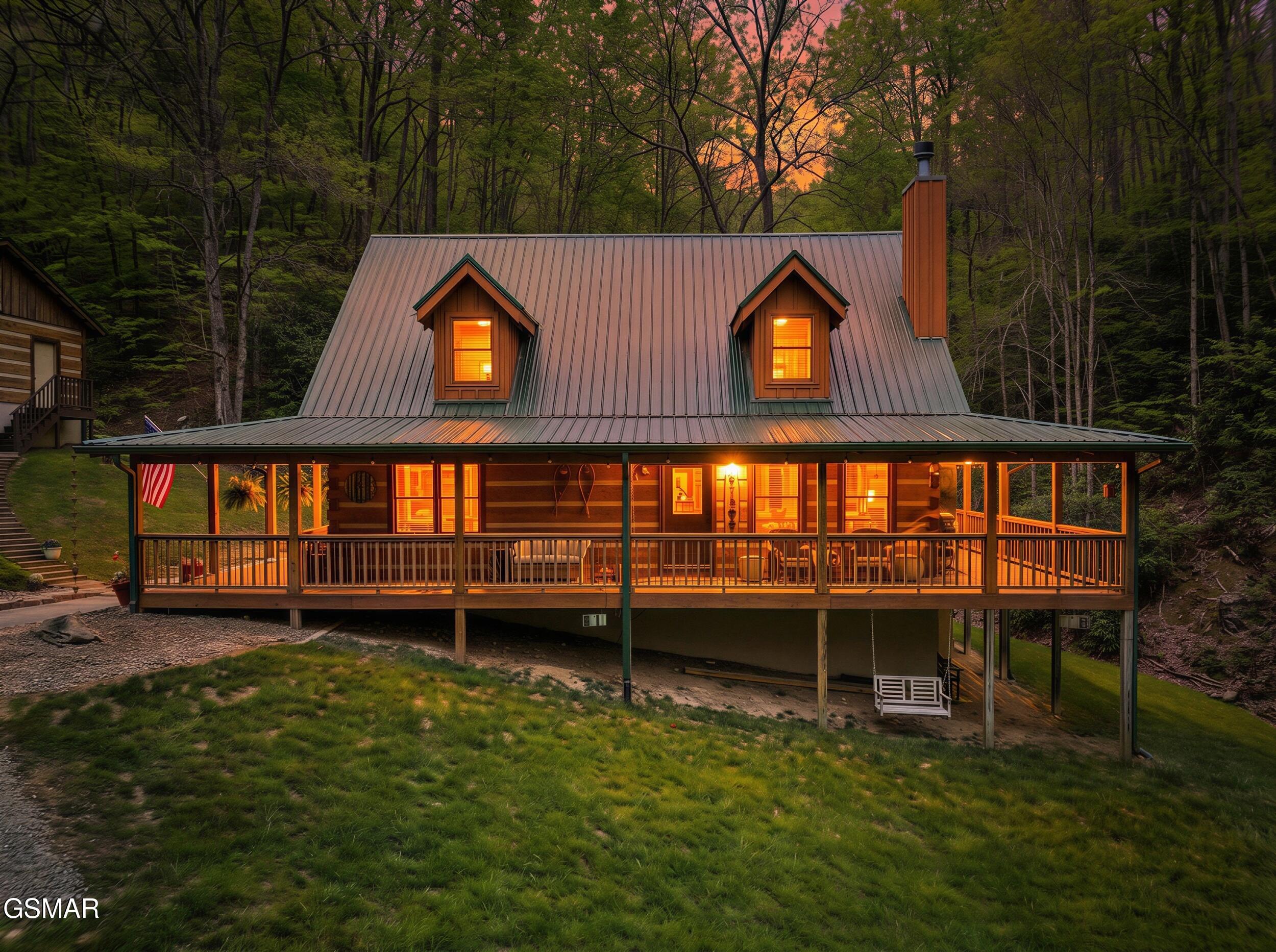 1053 Big Buck Trail Townsend TN 37882
