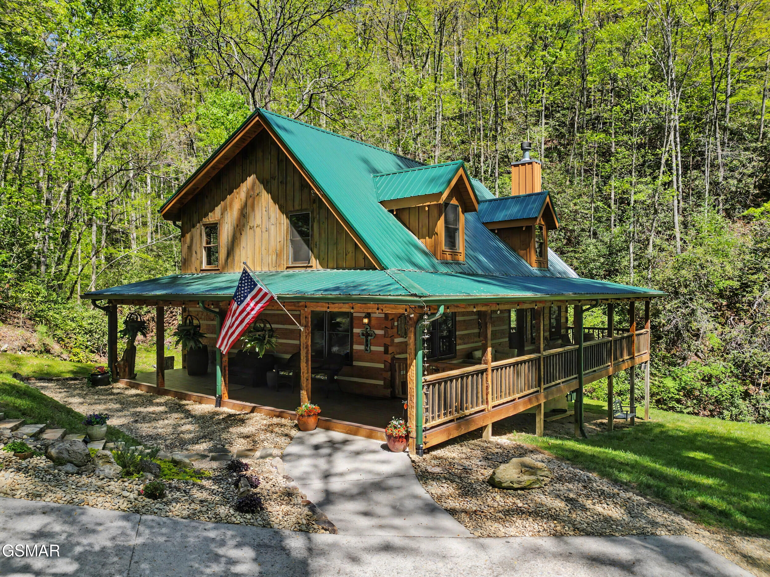 1053 Big Buck Trail Townsend TN 37882