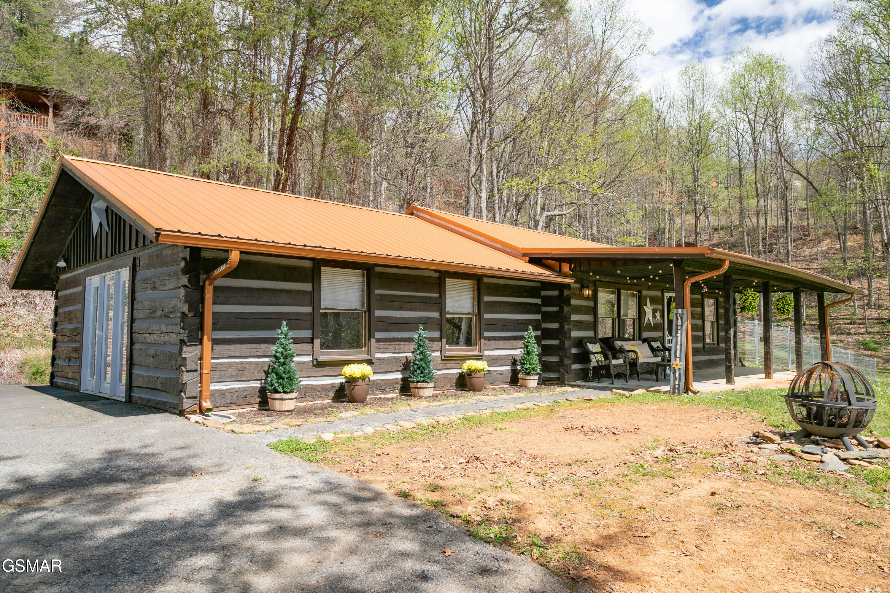 3650 Four Seasons Lane Sevierville TN 37862