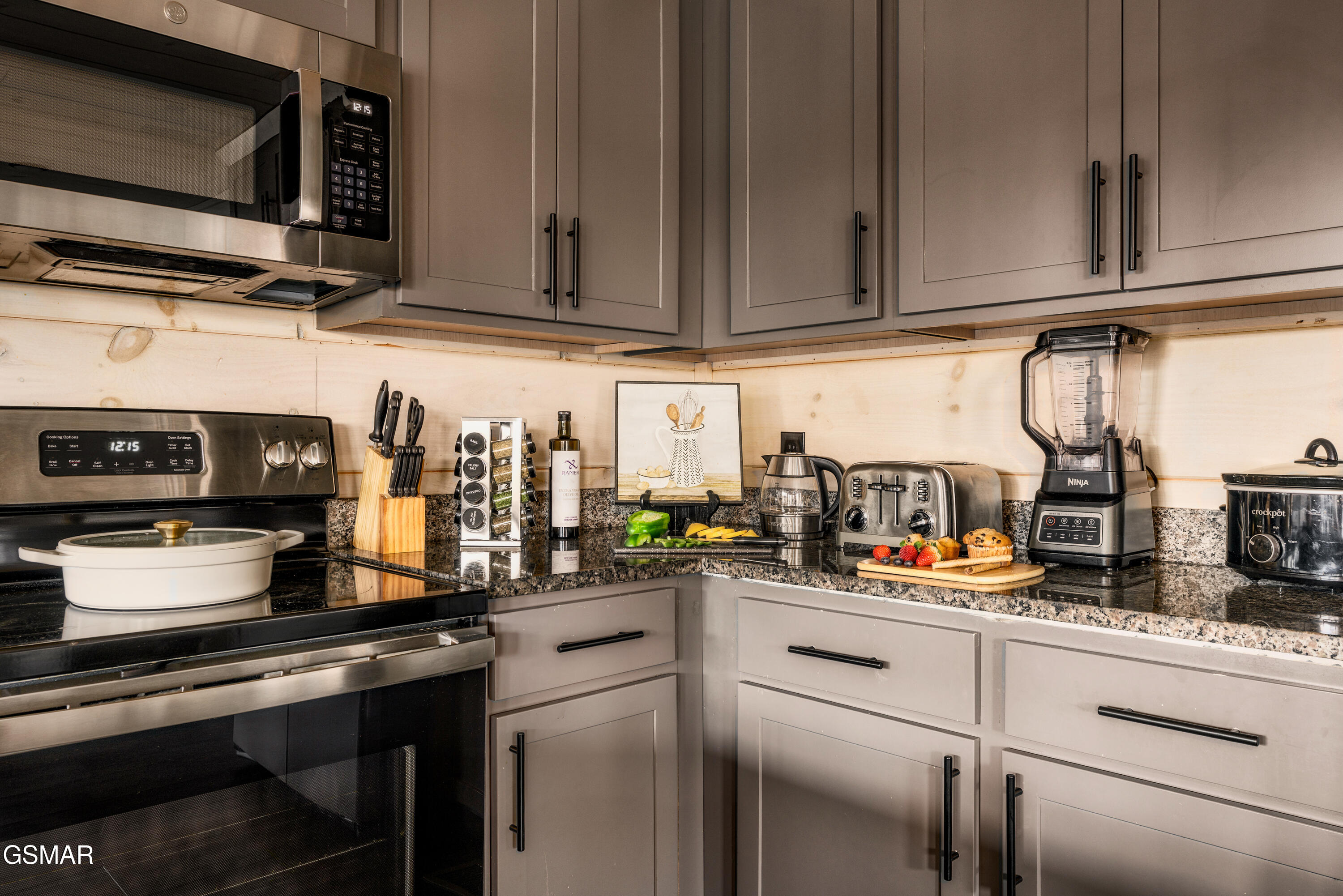 3031 Ridgetop Resort Way Pigeon Forge TN 37876