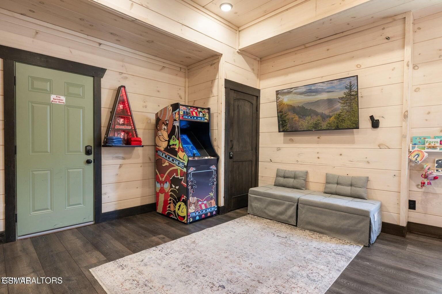 3031 Ridgetop Resort Way Pigeon Forge TN 37876