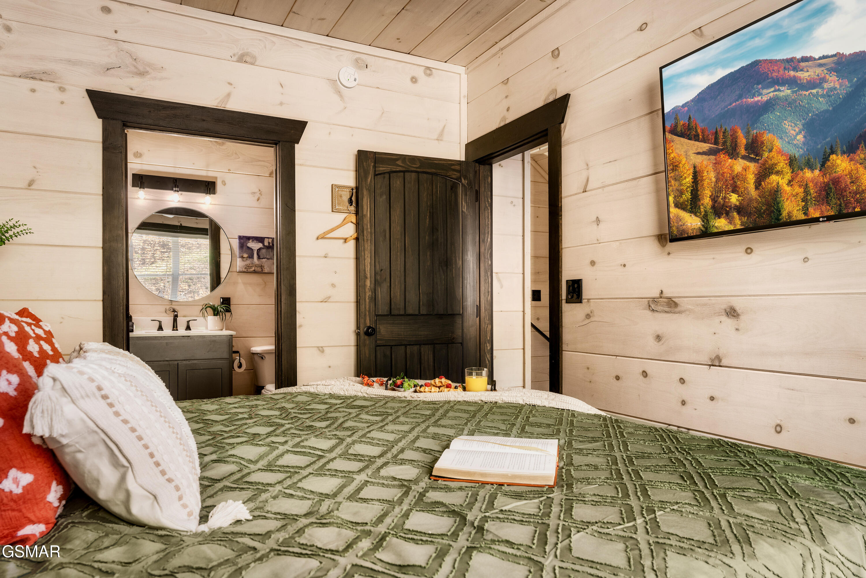 3031 Ridgetop Resort Way Pigeon Forge TN 37876