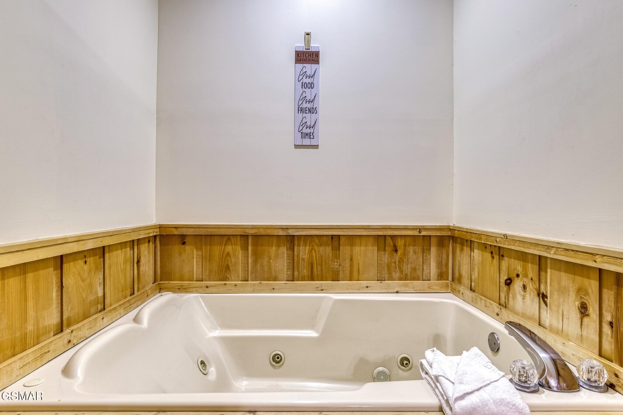679 Eagles Boulevard Way Pigeon Forge TN 37863