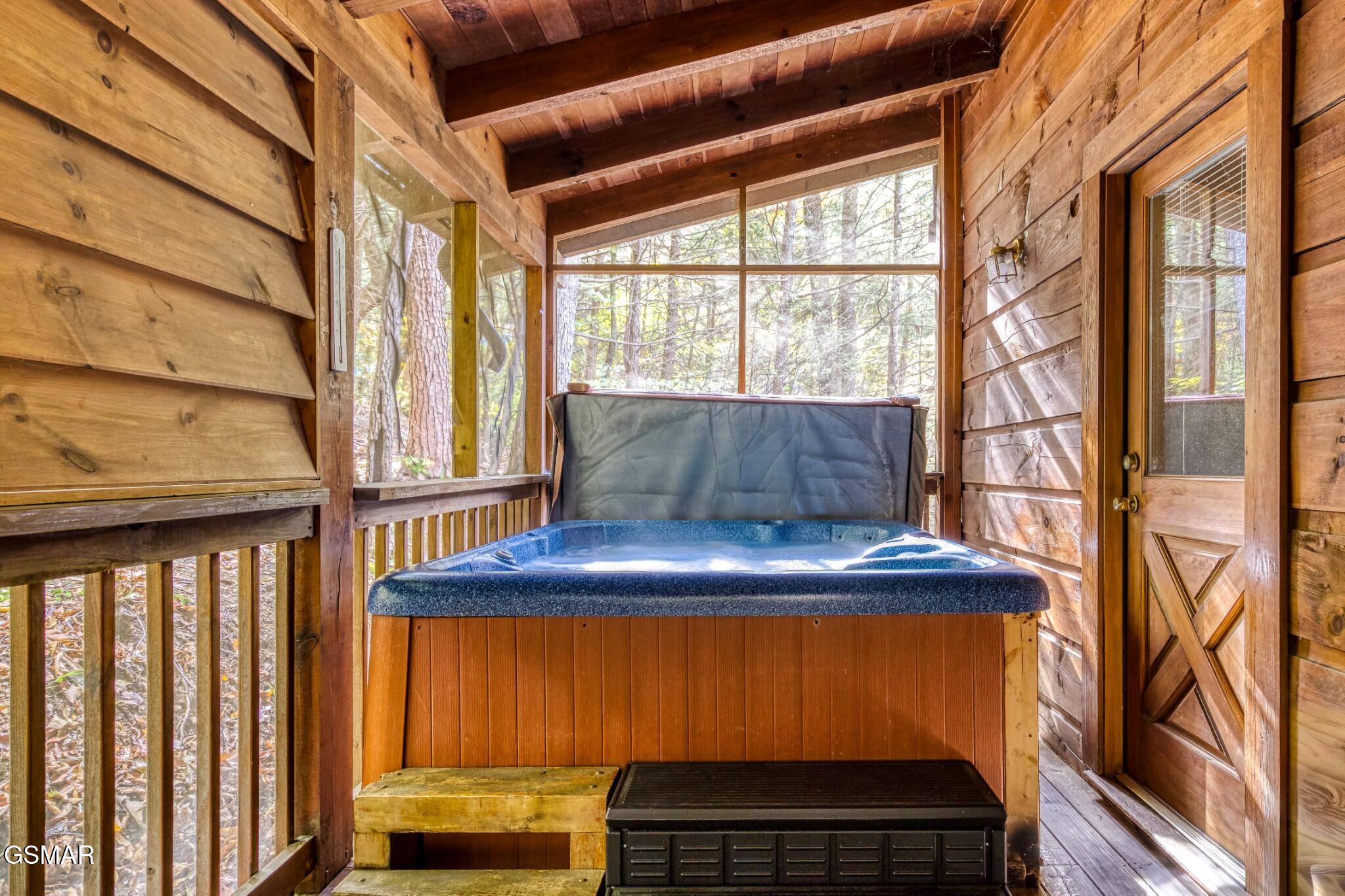 679 Eagles Boulevard Way Pigeon Forge TN 37863