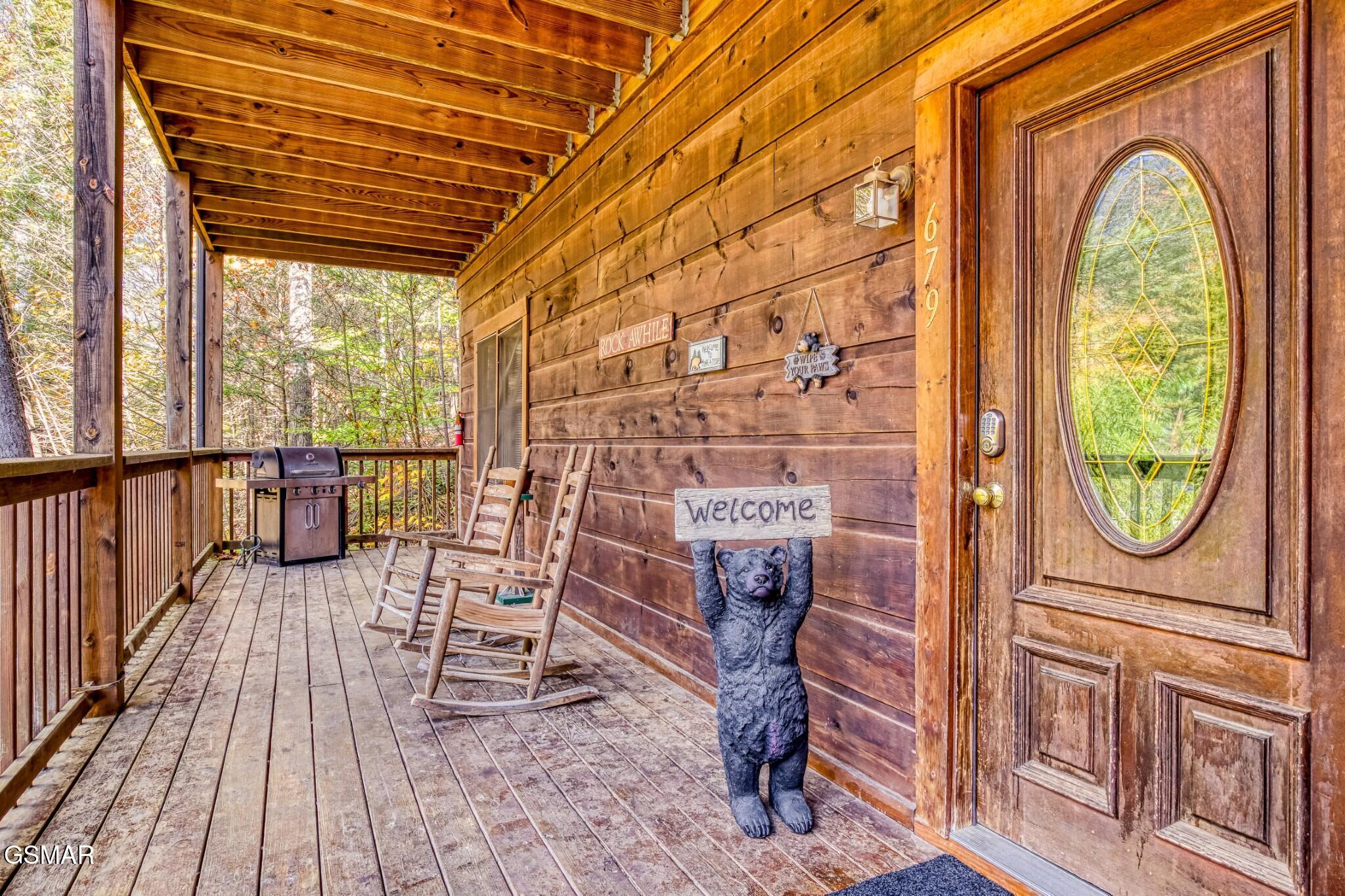 679 Eagles Boulevard Way Pigeon Forge TN 37863