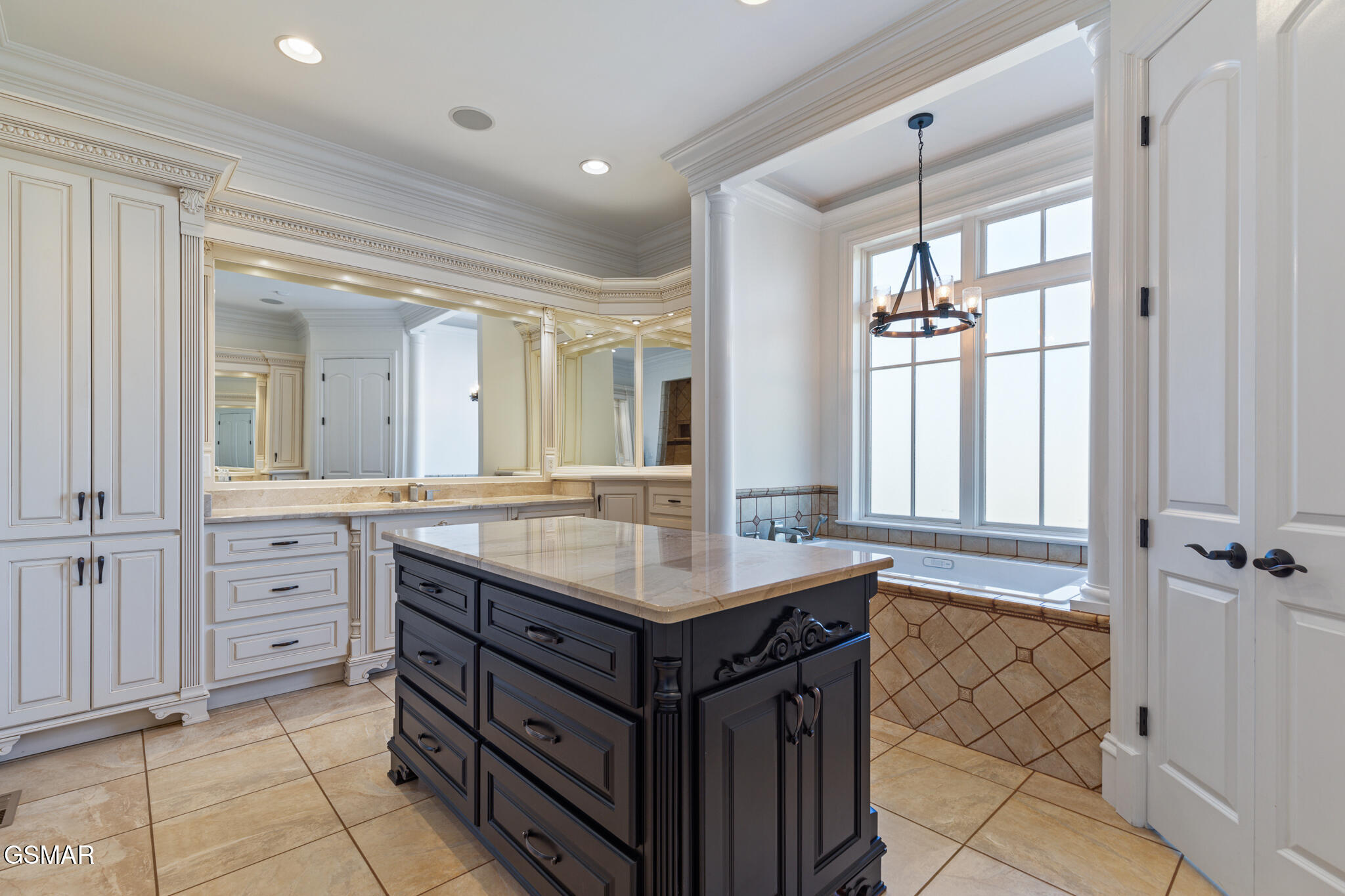 1919 Legend View Court Sevierville TN 37862