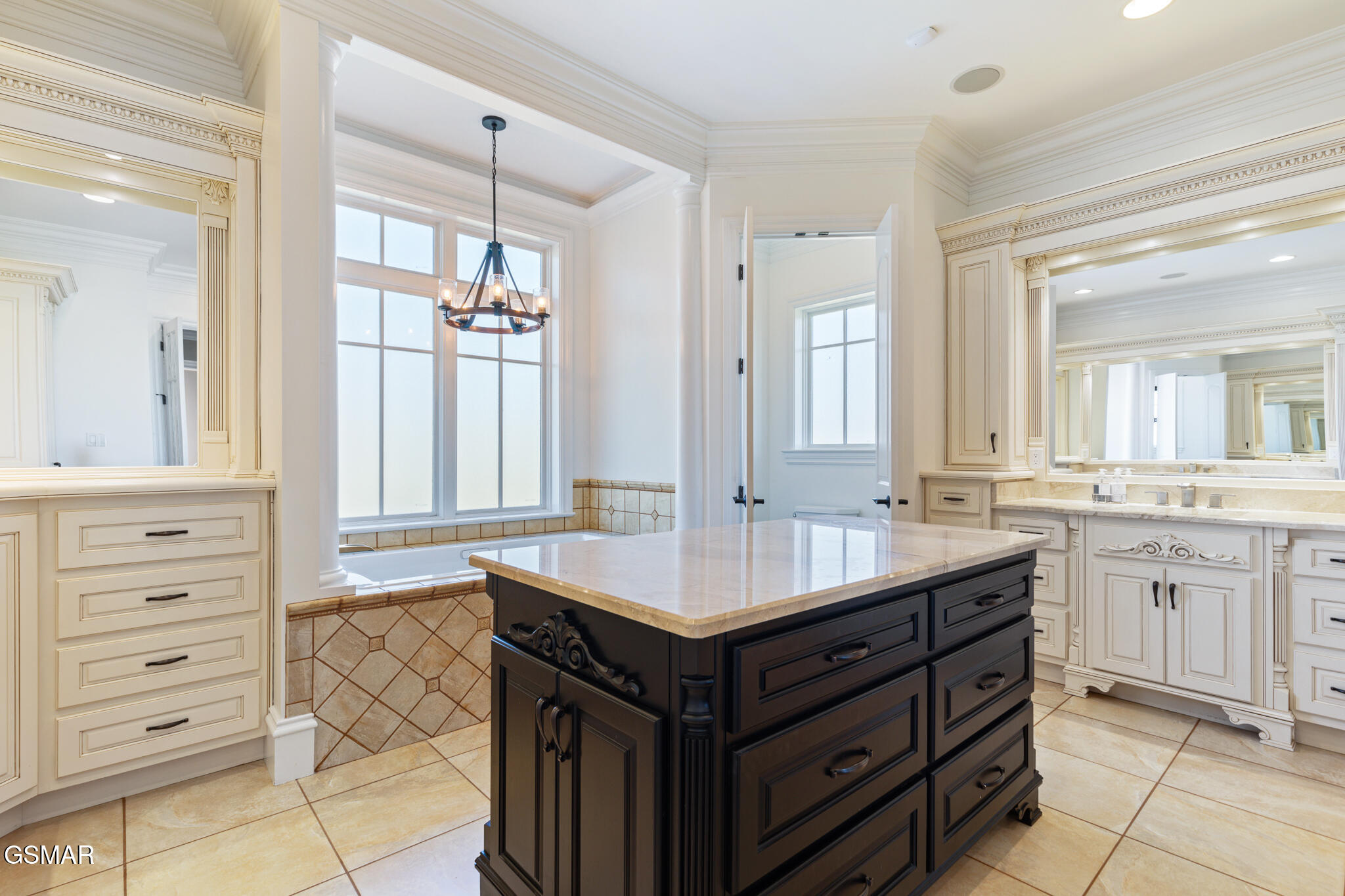 1919 Legend View Court Sevierville TN 37862
