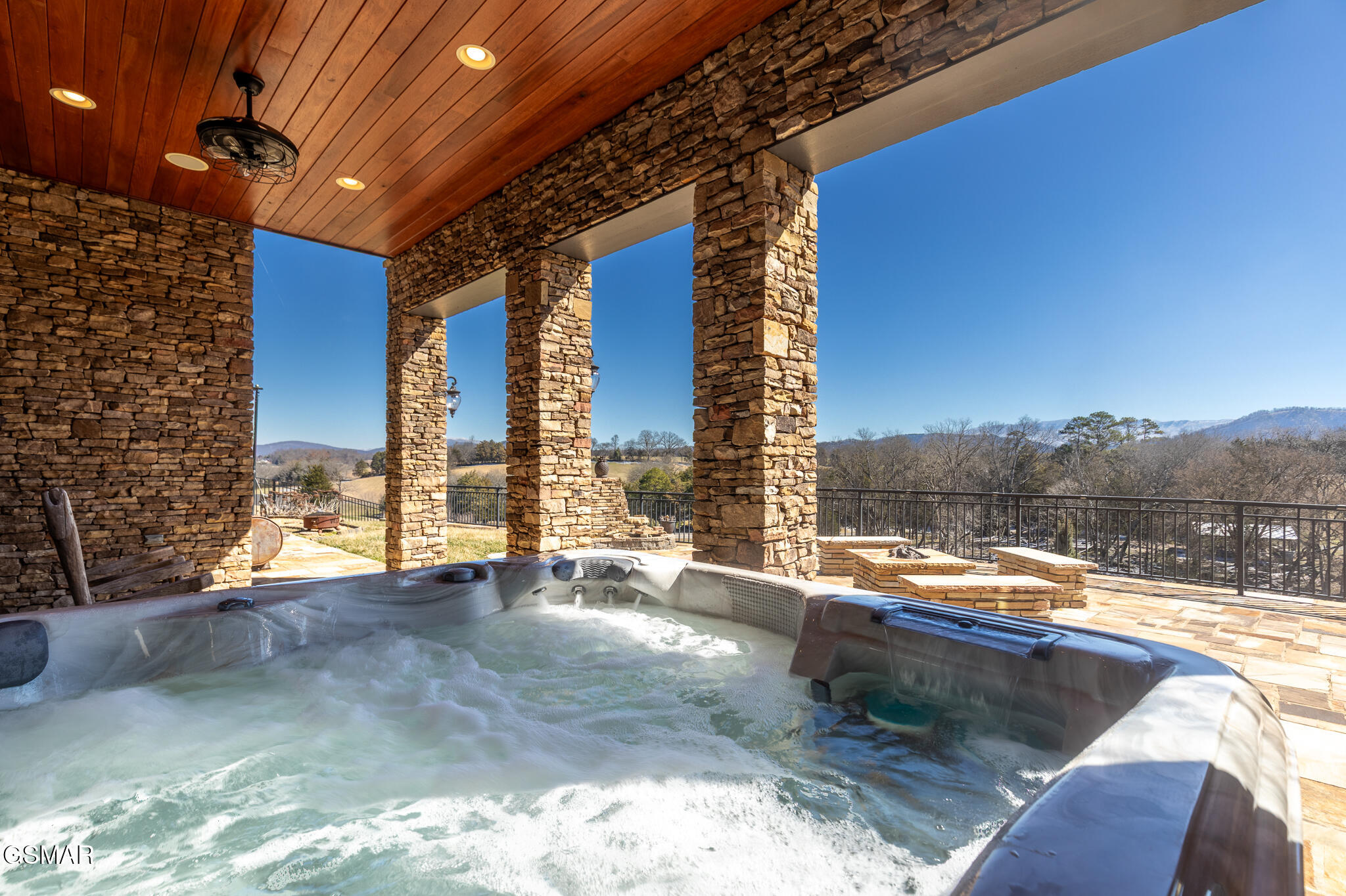 1919 Legend View Court Sevierville TN 37862