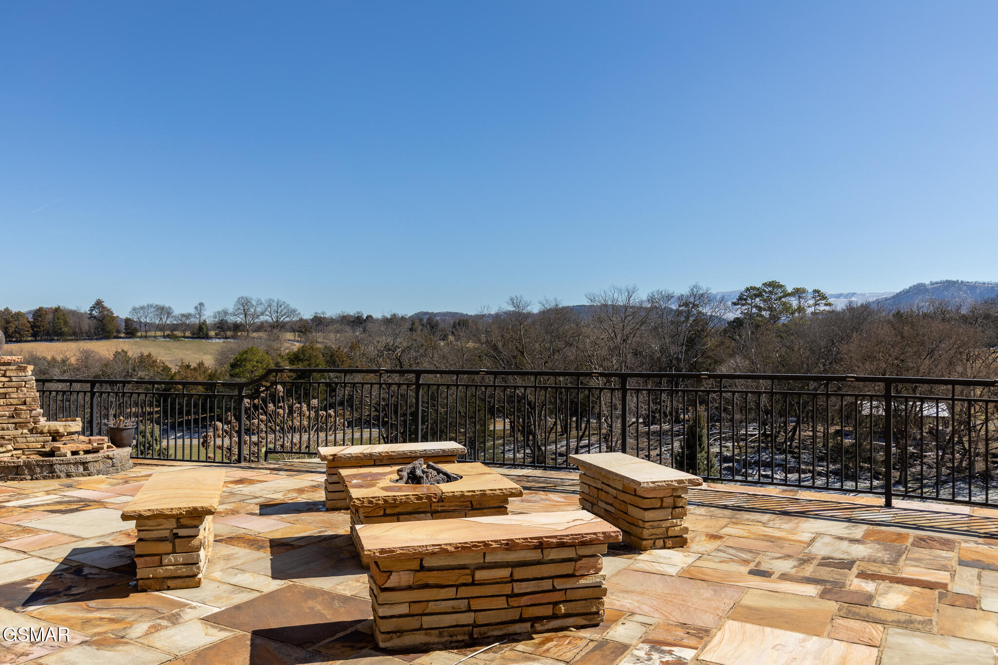 1919 Legend View Court Sevierville TN 37862