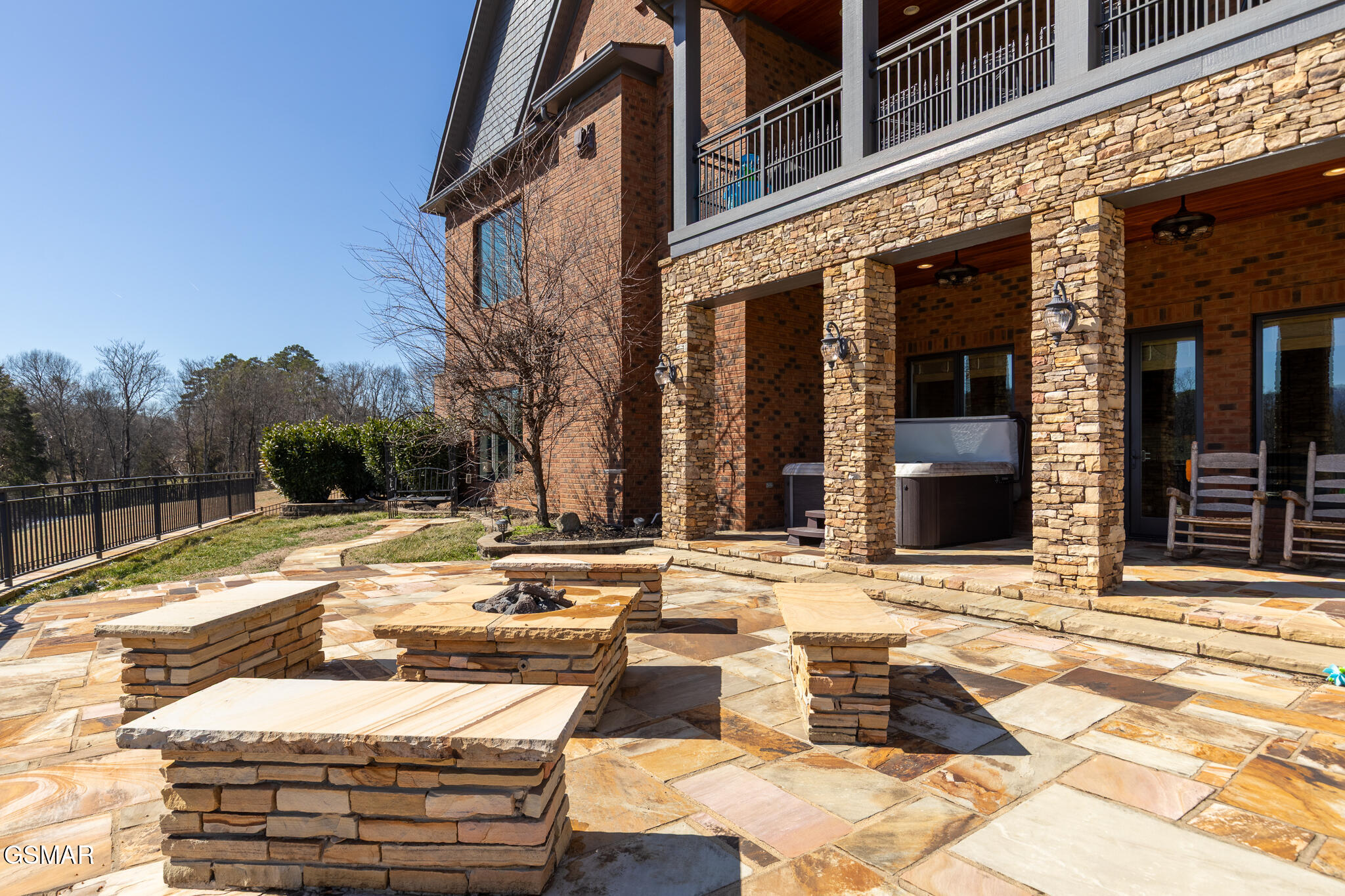 1919 Legend View Court Sevierville TN 37862