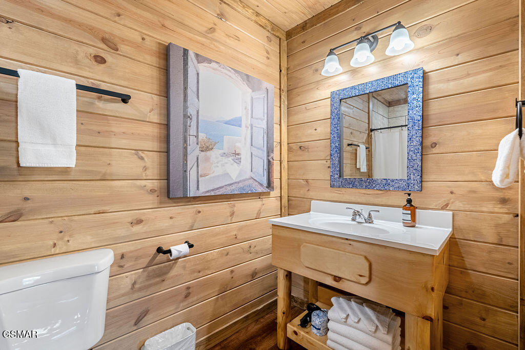 2852 Owens Ridge Way Sevierville TN 37876