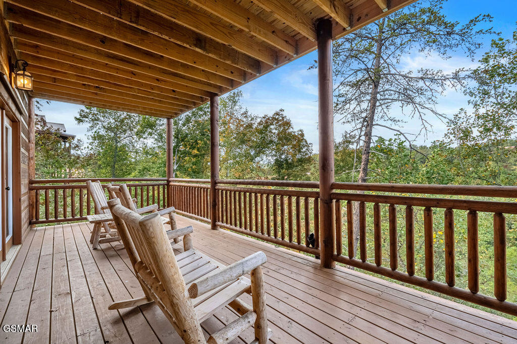 2852 Owens Ridge Way Sevierville TN 37876