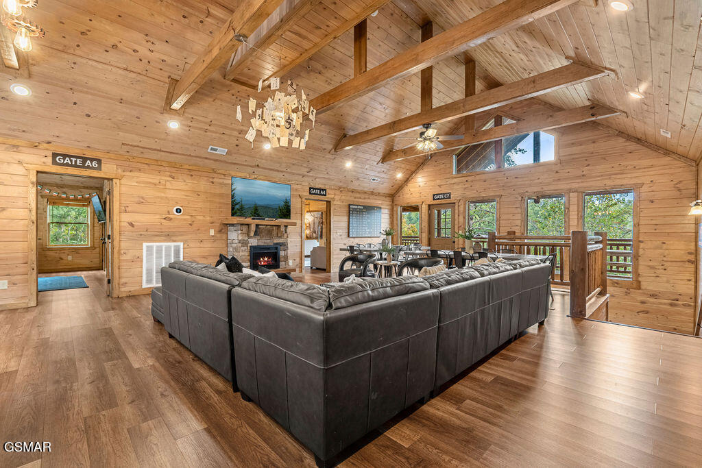 2852 Owens Ridge Way Sevierville TN 37876