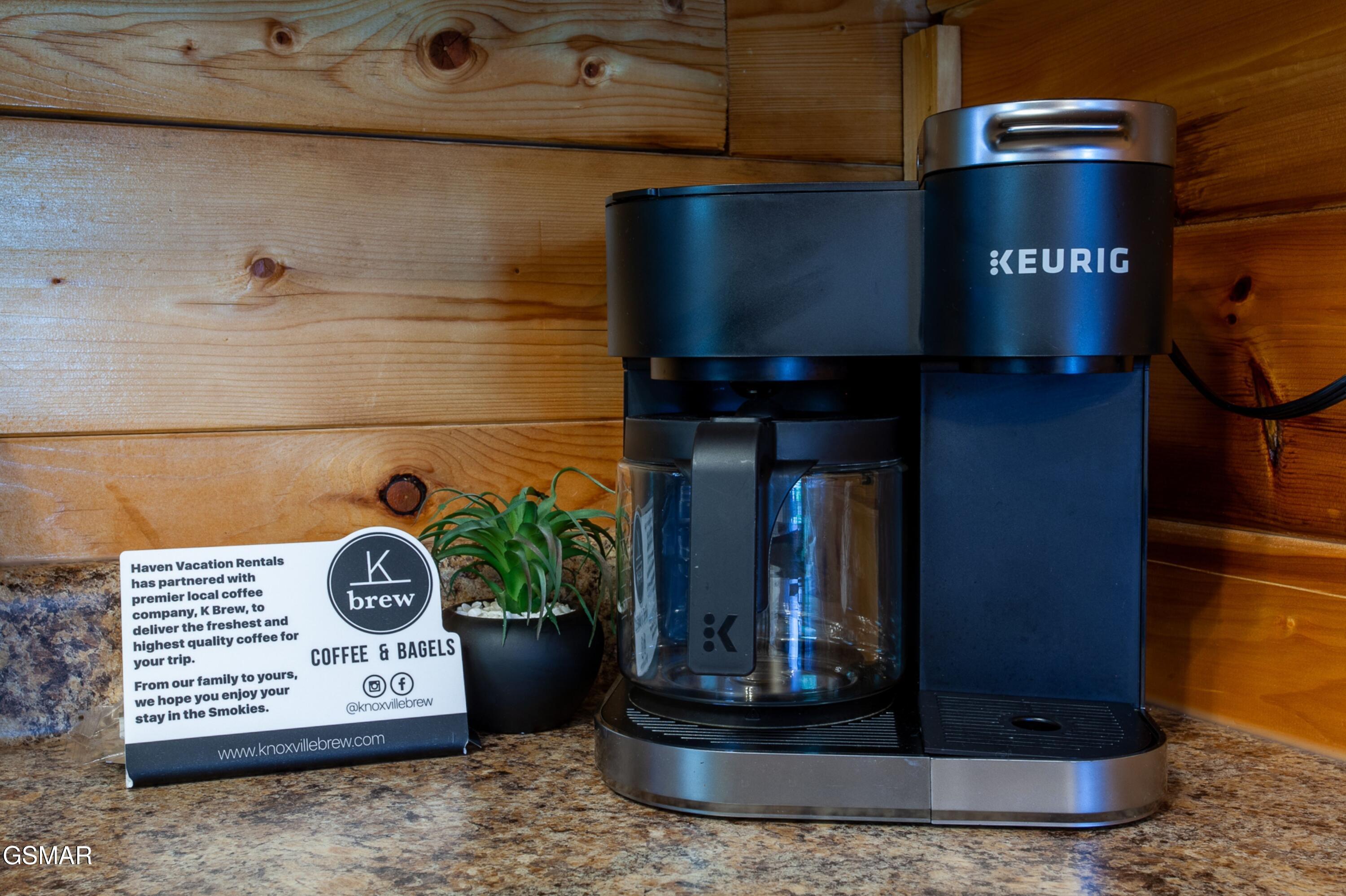 920 Falcon View Way Sevierville TN 37862