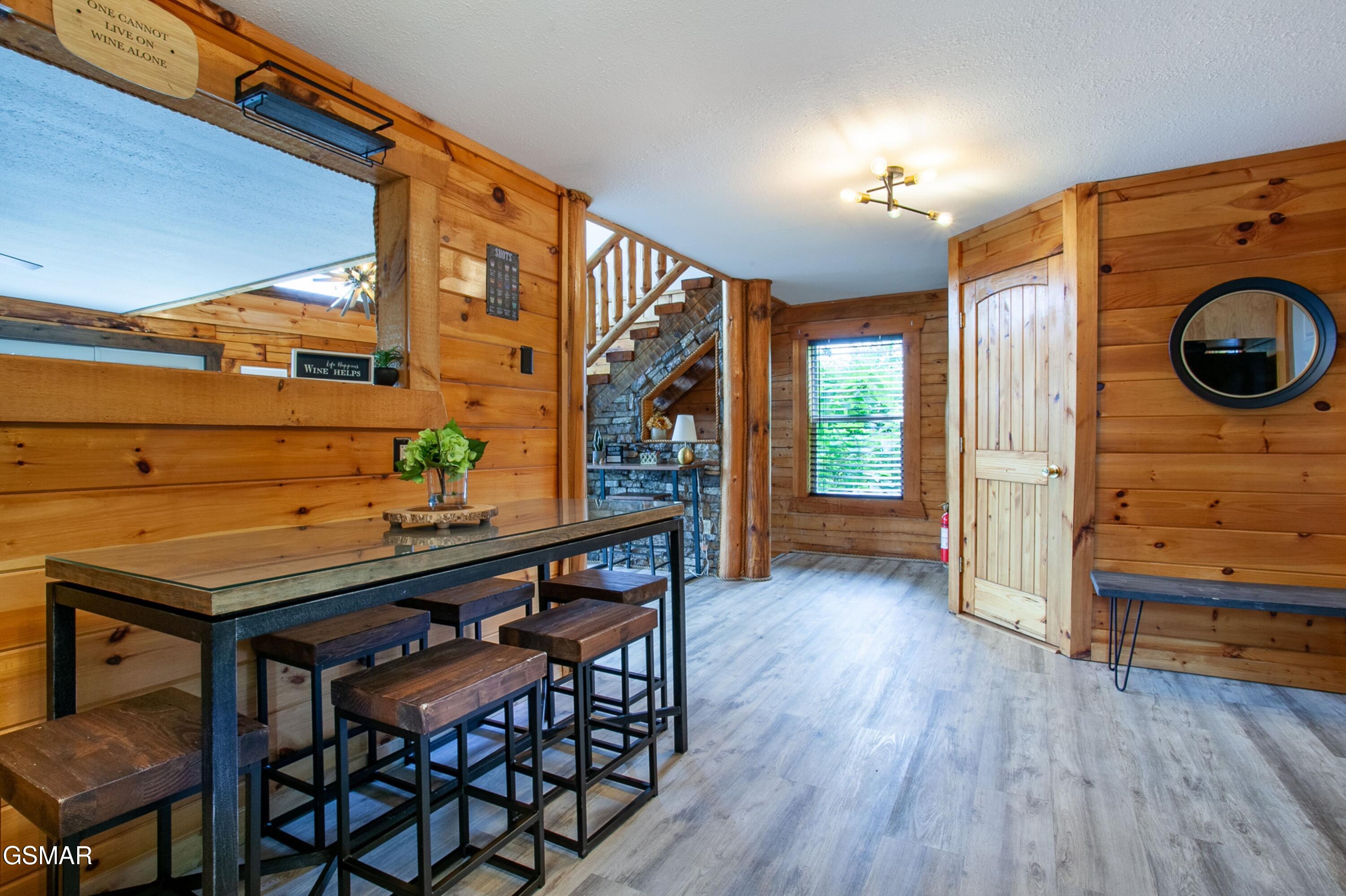 920 Falcon View Way Sevierville TN 37862